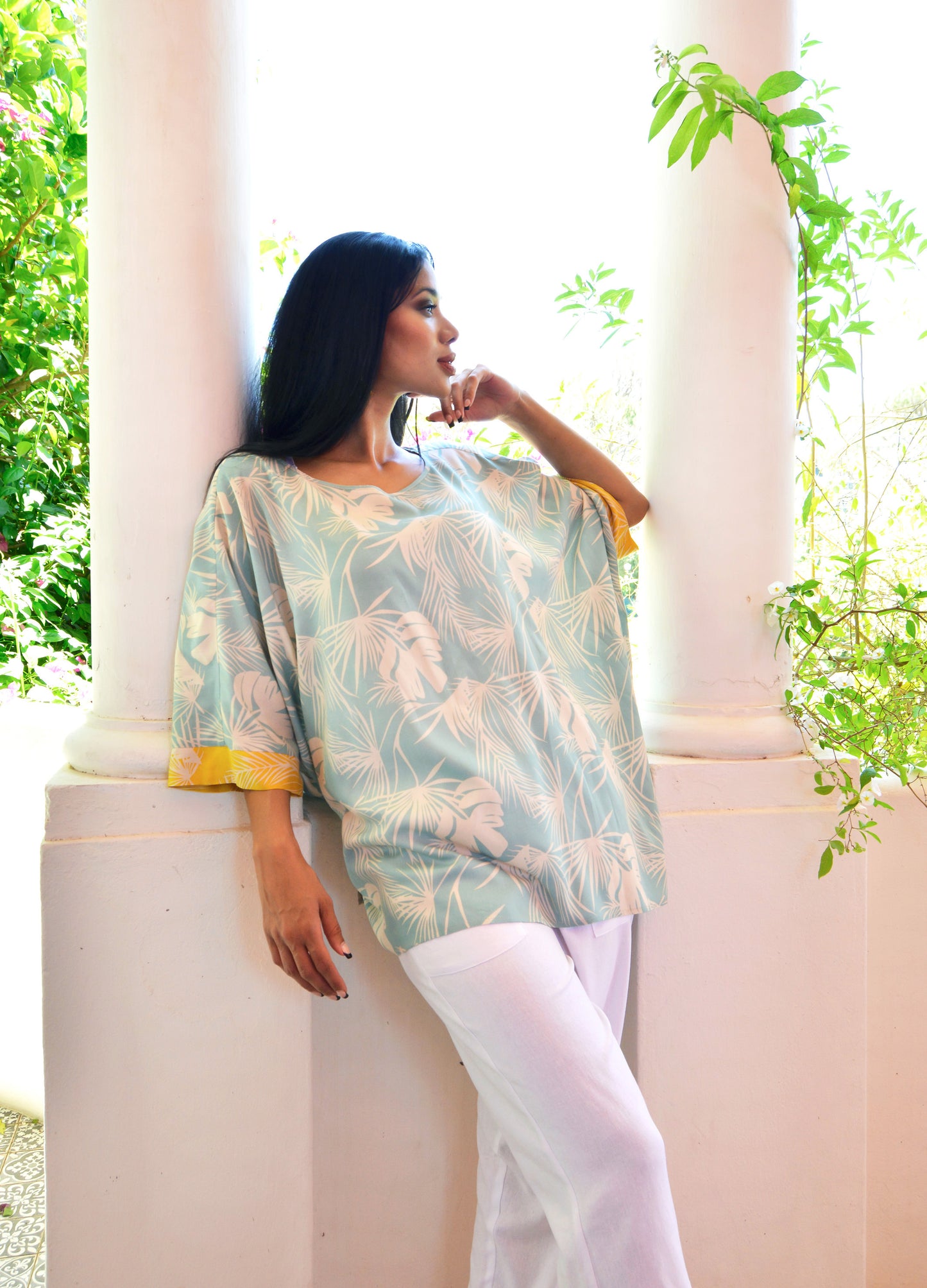 Alina kaftan top in Santorini Palms print