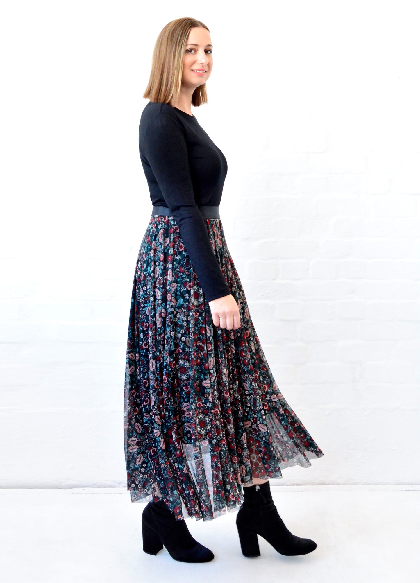 Angelica circle skirt in teal Iris Daydream