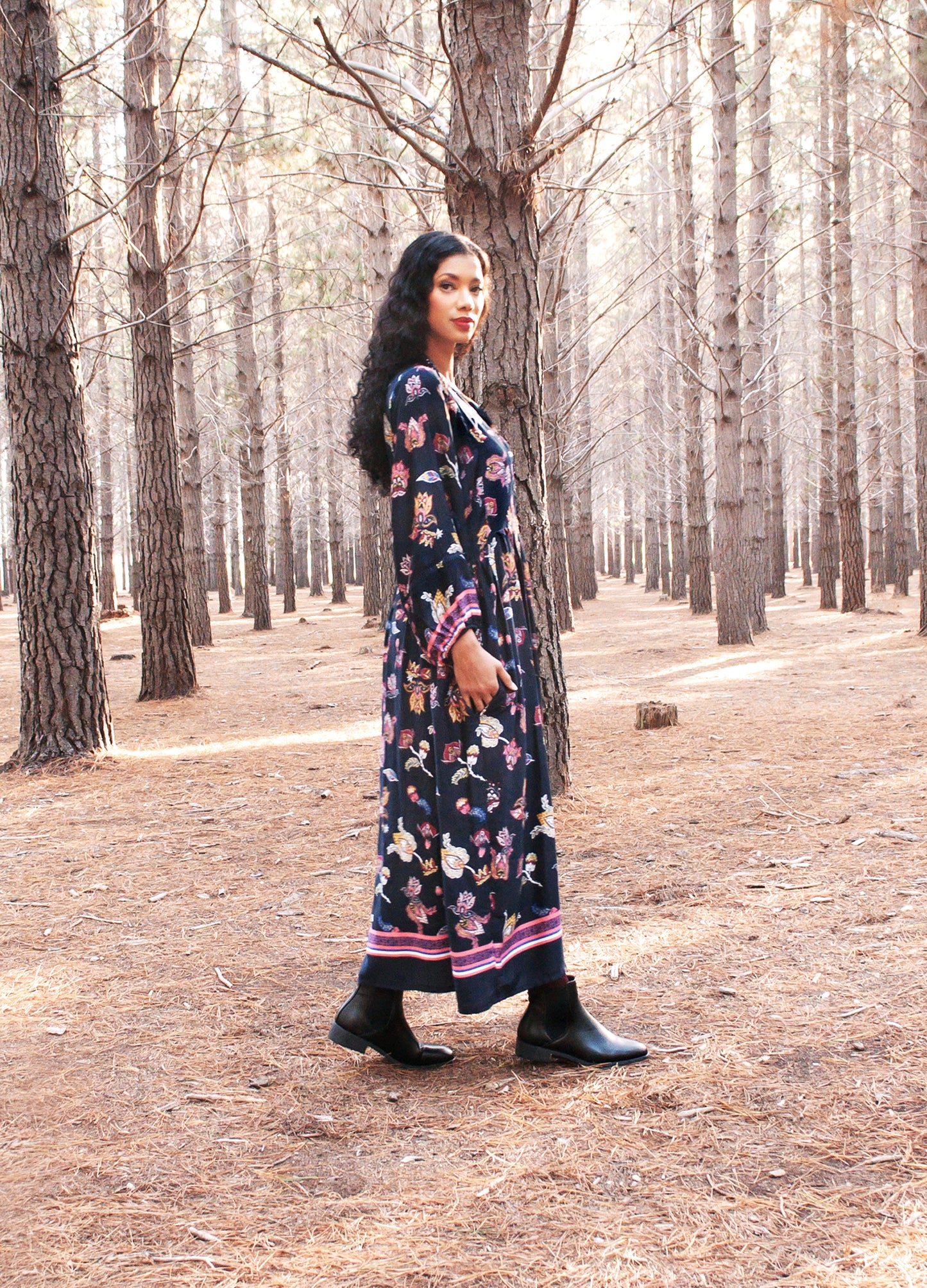 Aria kaftan dress in navy Luna Paisley print