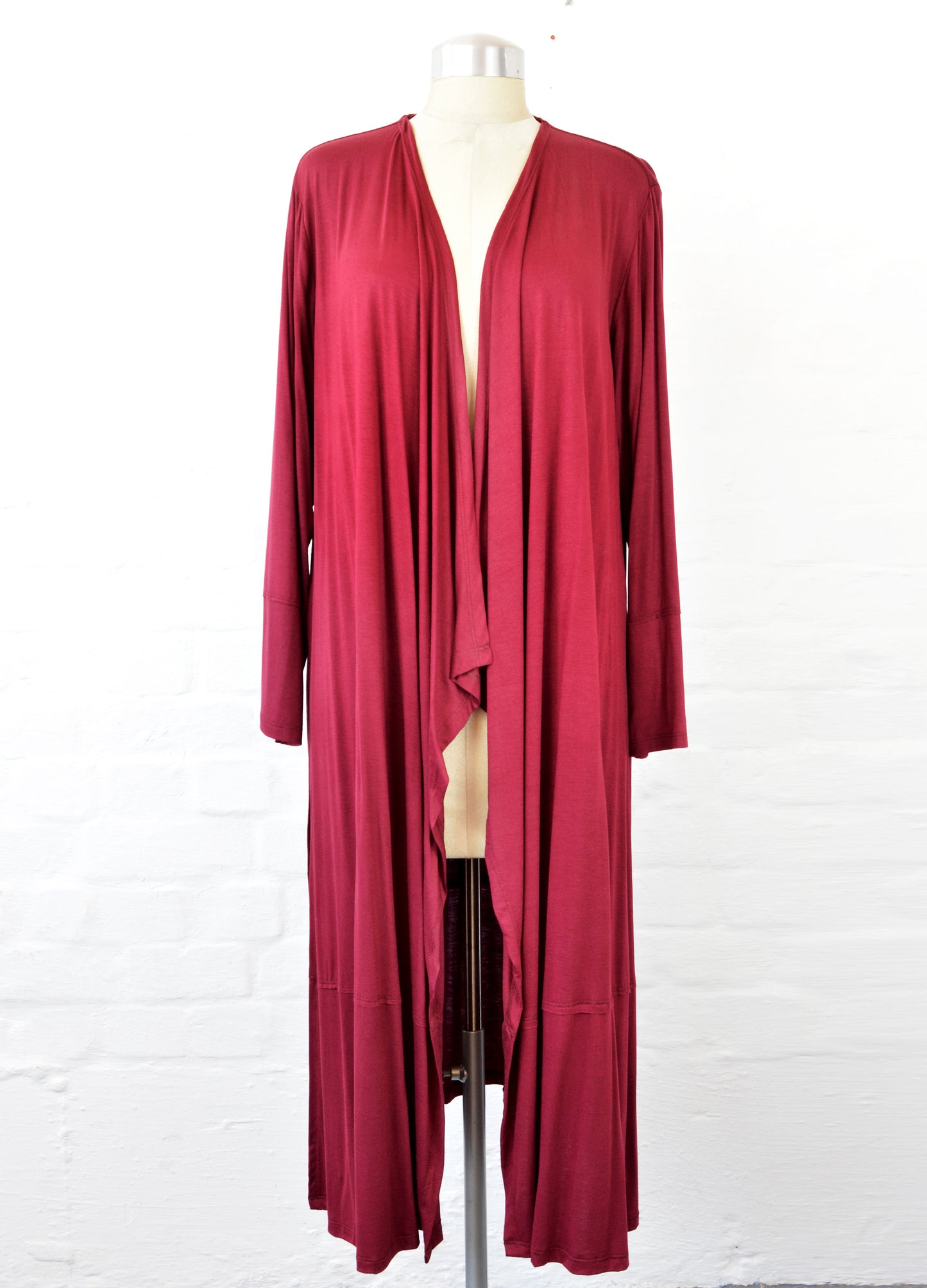 Ayala cardigan in port size 42 & 46