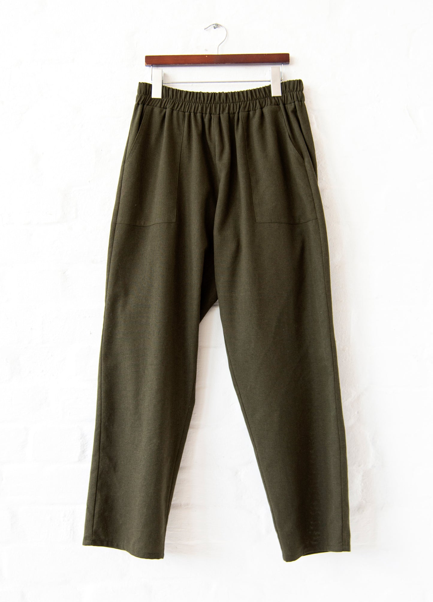 Bella jogger in Military