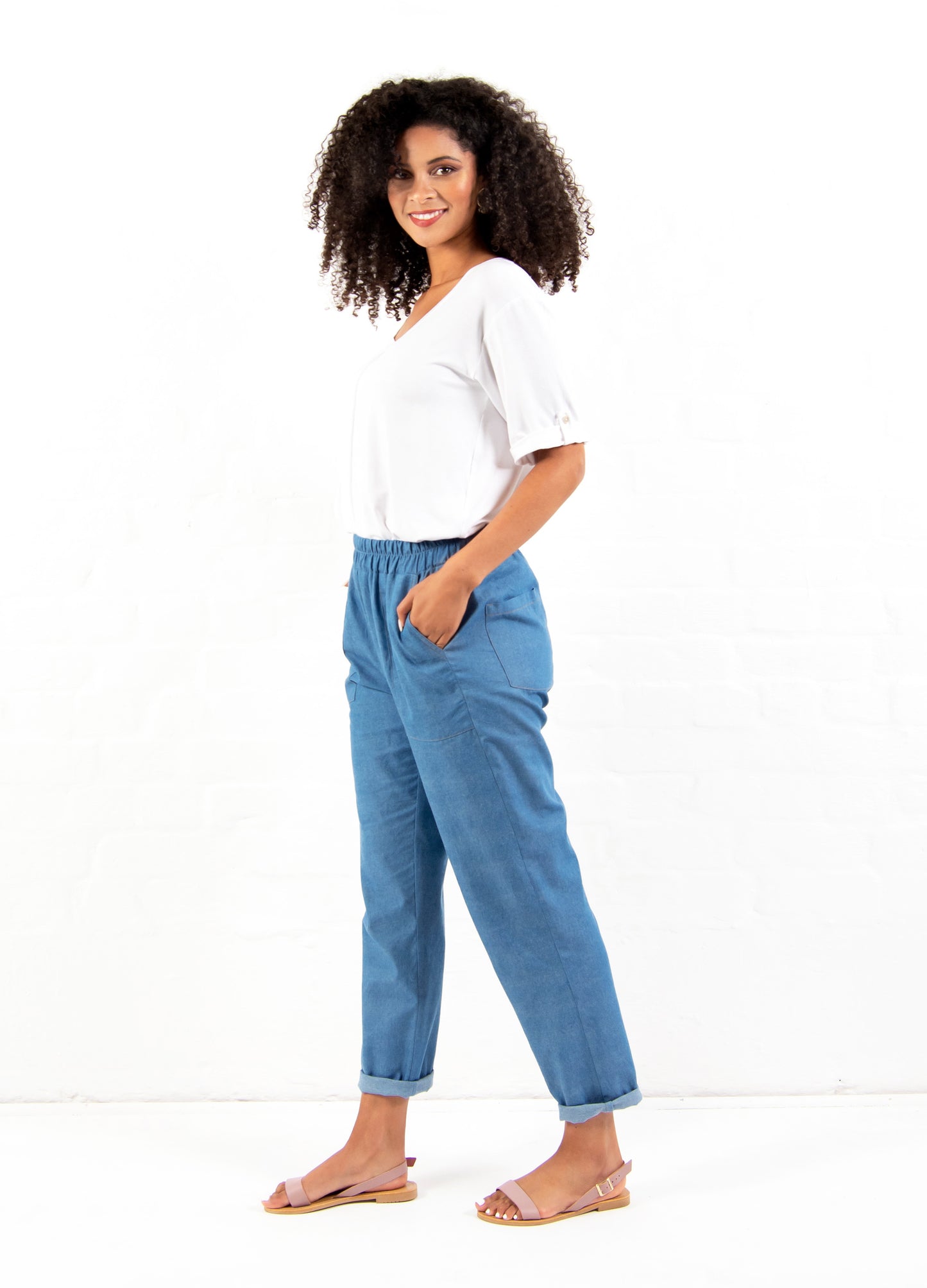Bella Jogger in soft Denim size 32