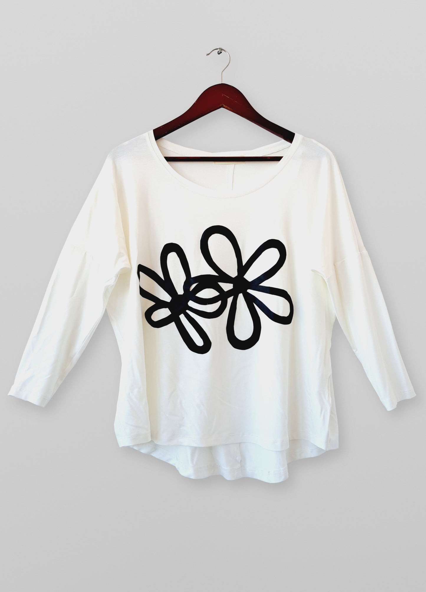Flora Pullover in Milk