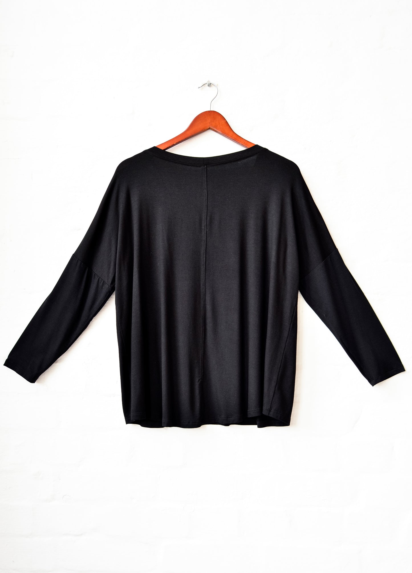 Flora Pullover in Black