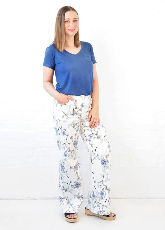 Jessica trousers in ivory Sakura print size 36