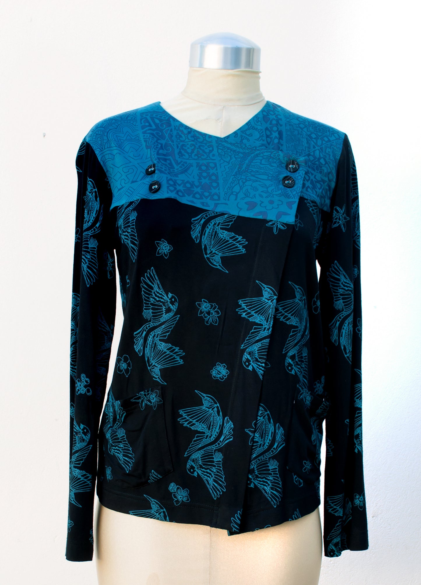 Kelly cardigan in black Paradise Birds size 34