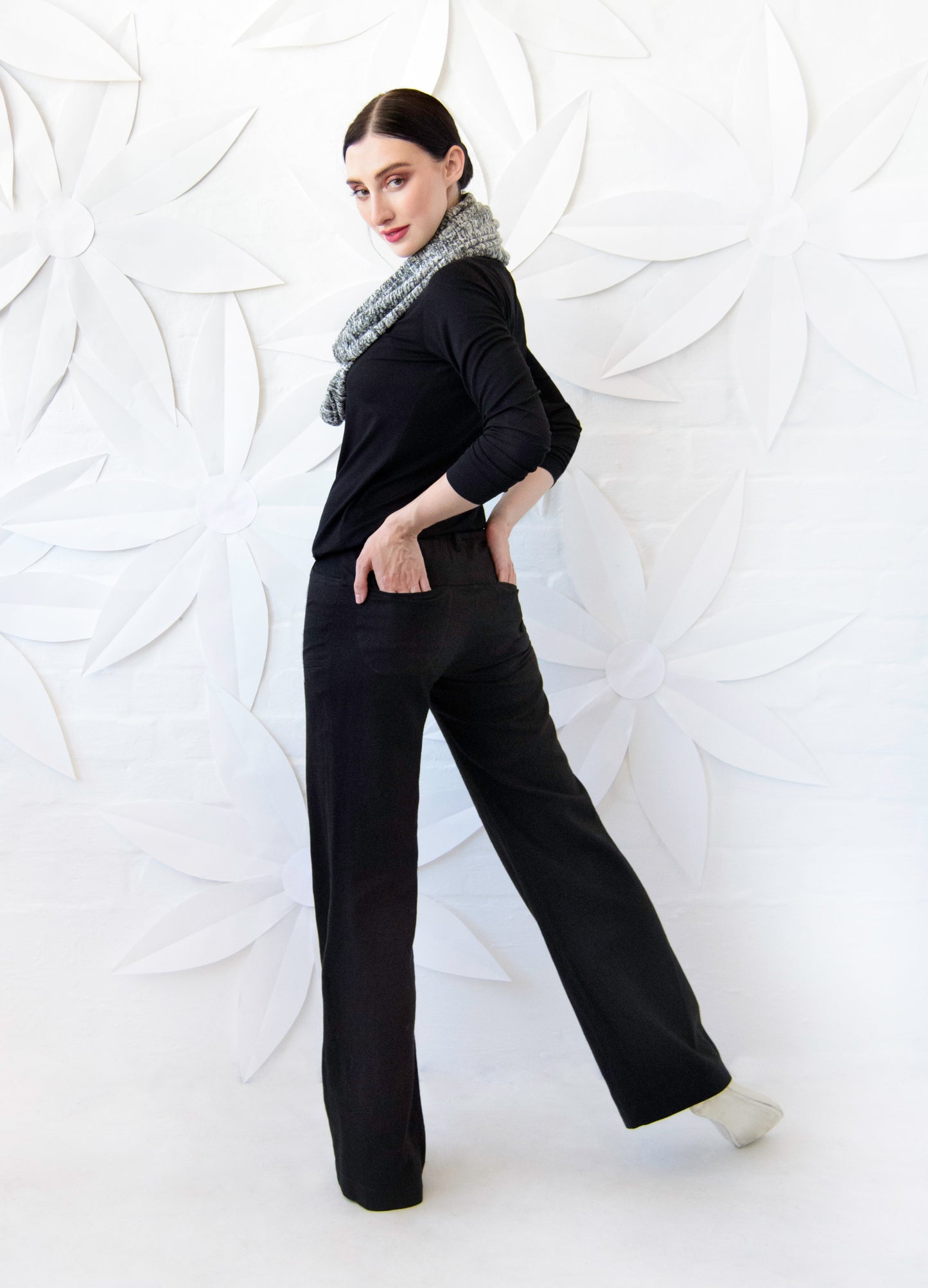 Lin Wide-Leg Trousers in Black linen blend
