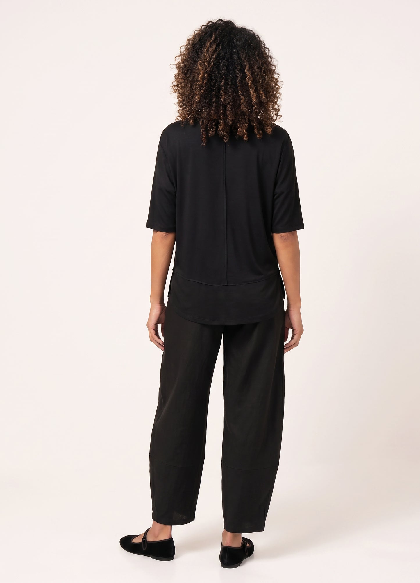Lourdes easy-fit t-shirt in Black