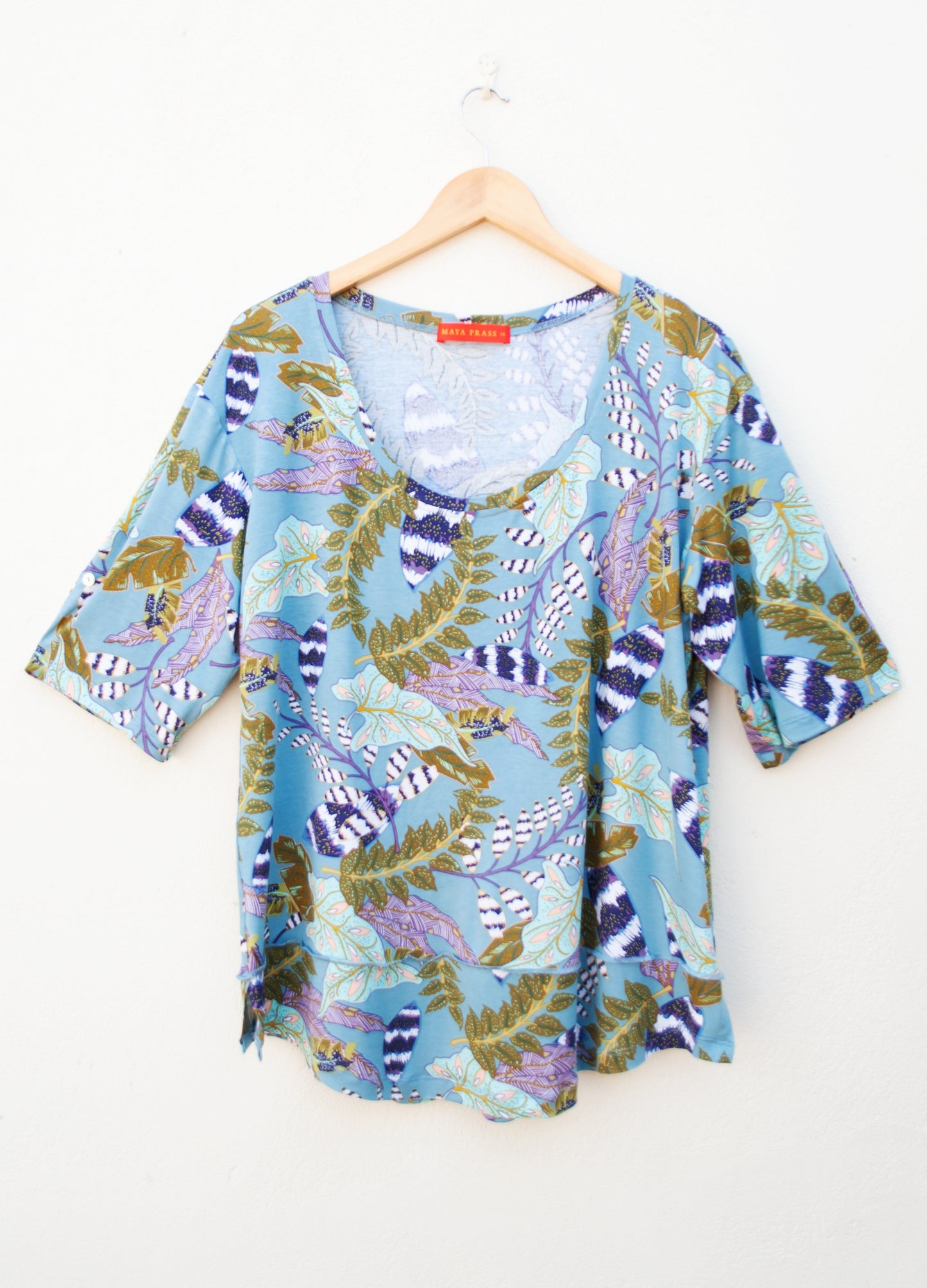Lourdes easy-fit T-shirt in blue Tiger Bloom print