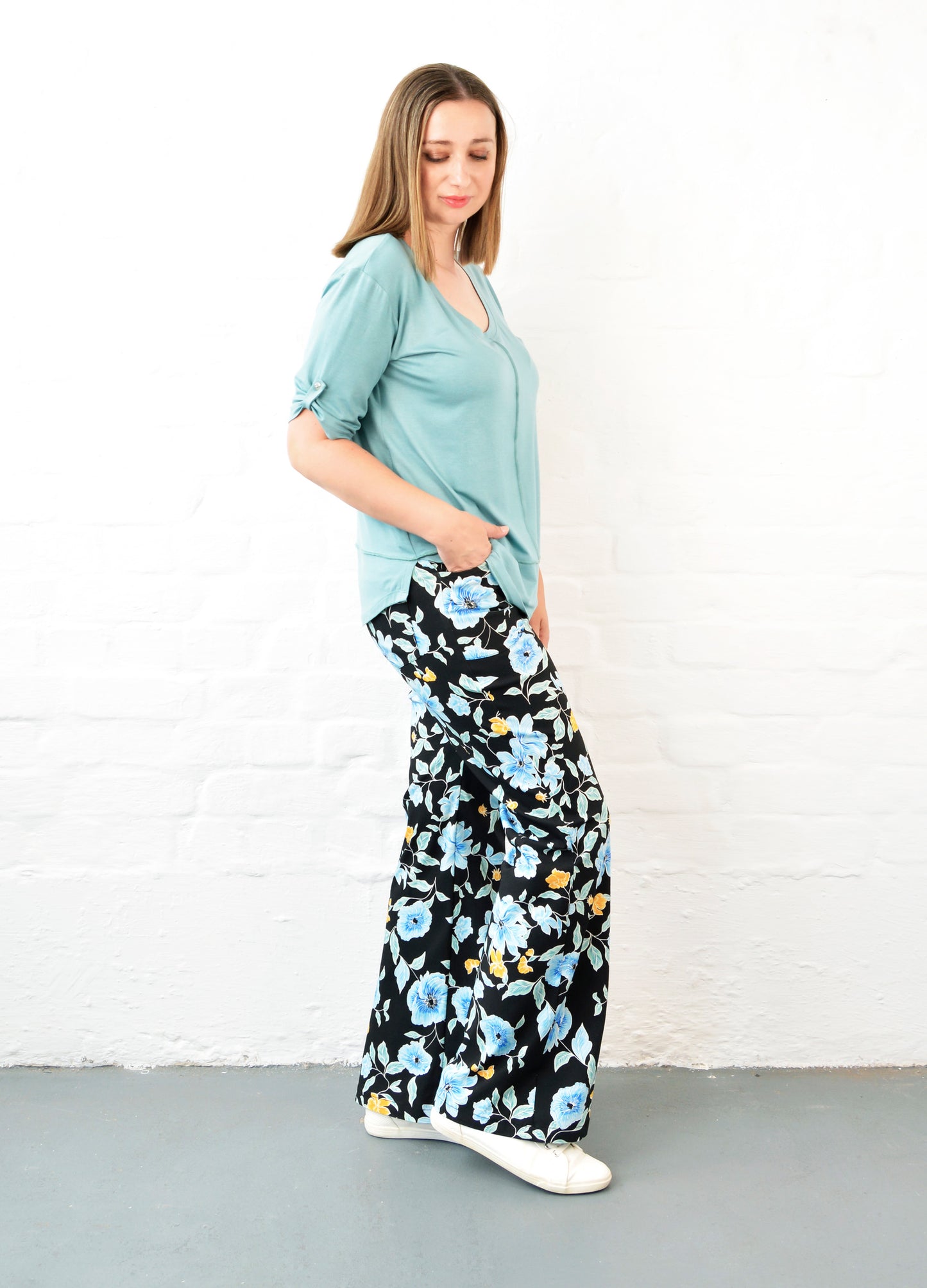 Lourdes easy-fit T-shirt in Duck-egg