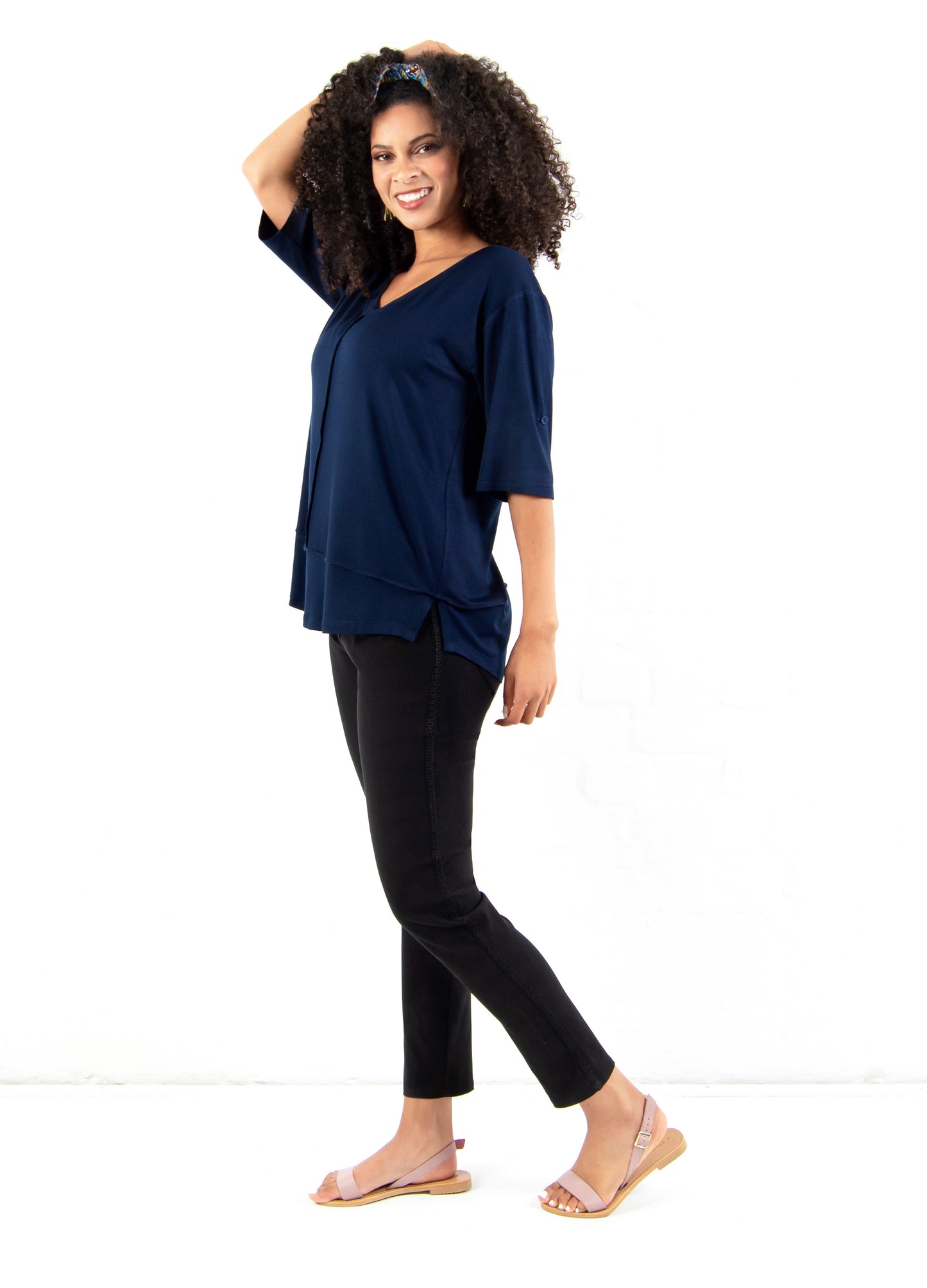 Lourdes easy-fit T-shirt in Navy