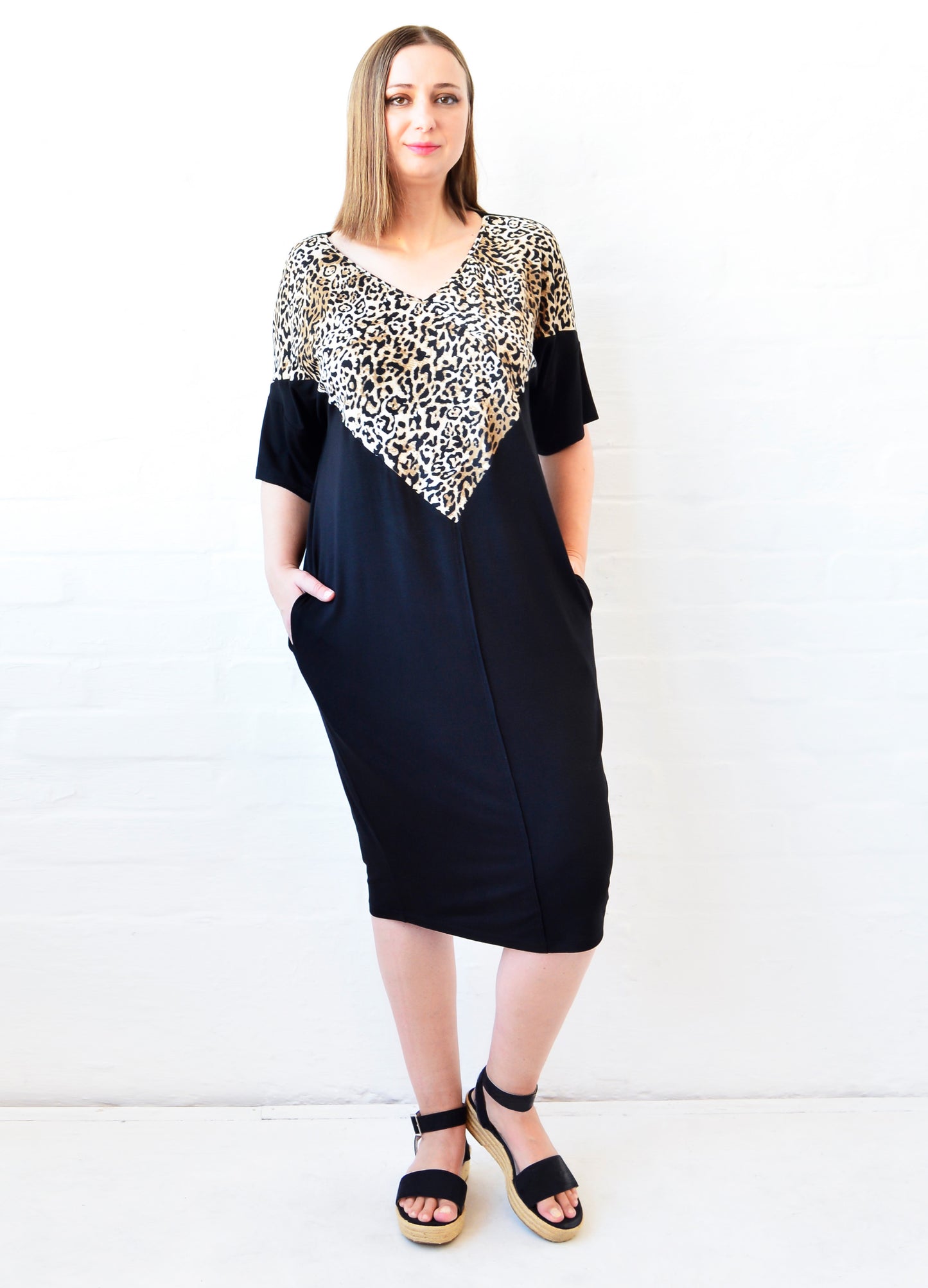 Manon Dress in black & stone Lynx rib