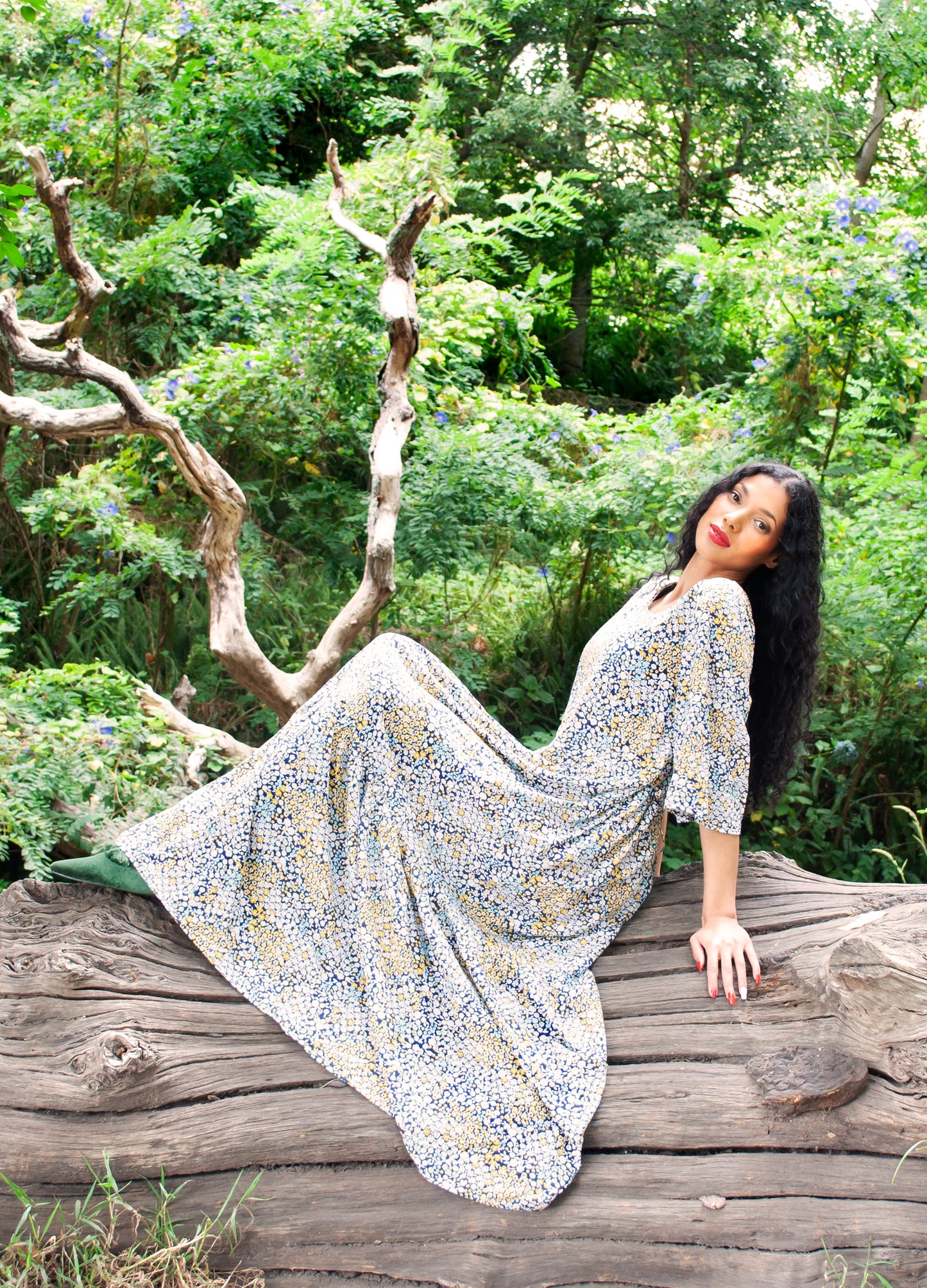 Marlie maxi dress in navy Petal Stream print size 32