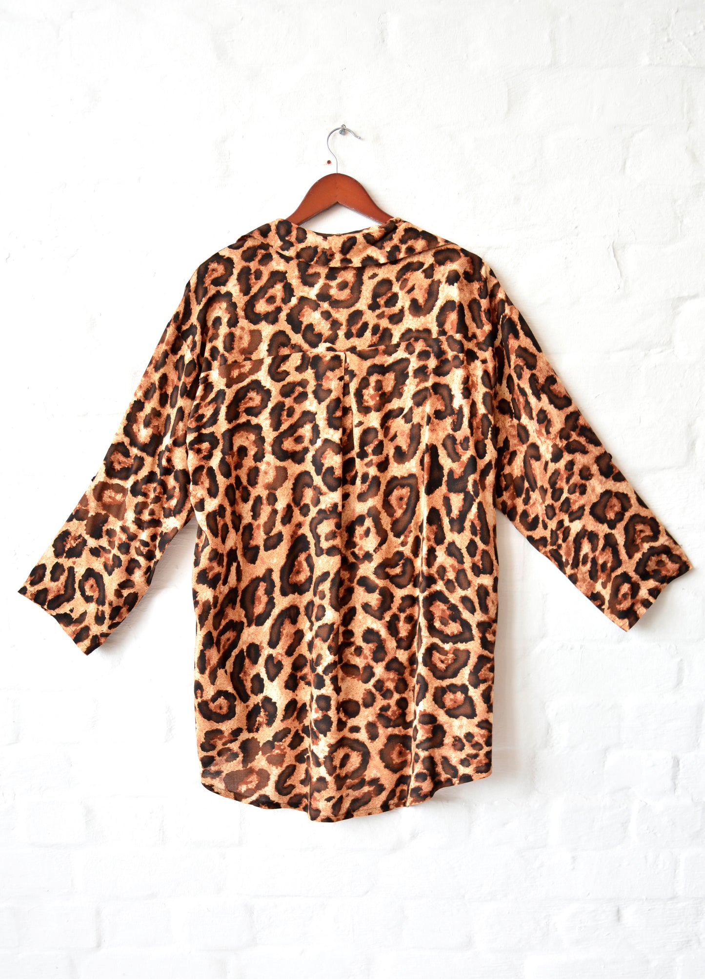 Michelle Box Shirt in coco Classic Leopard