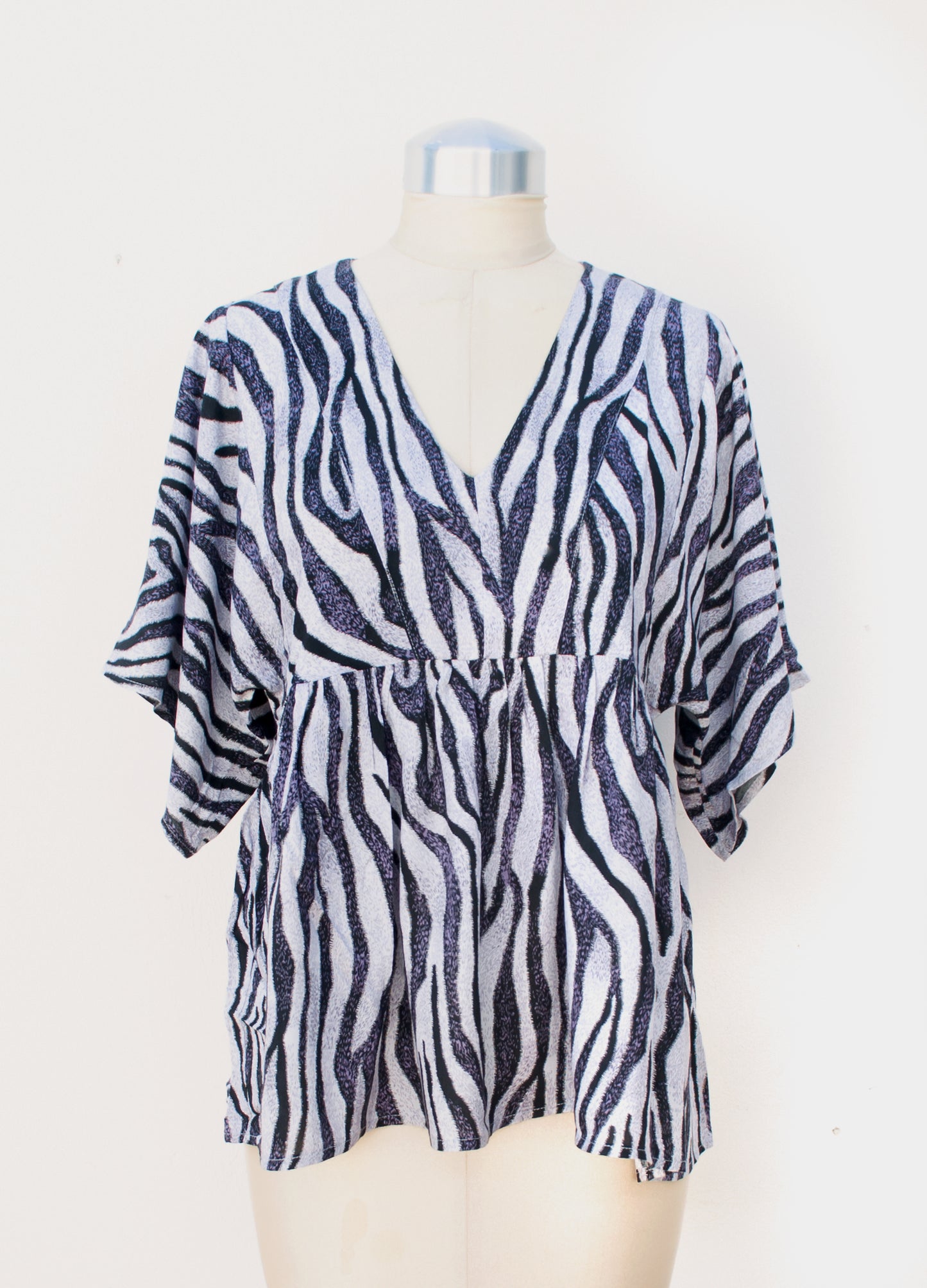 Mimi kaftan top in aubergine Zebra Spot size 32 & 36