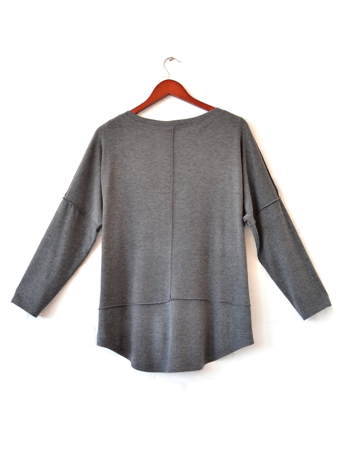 Nelly pullover in Pebble Melange