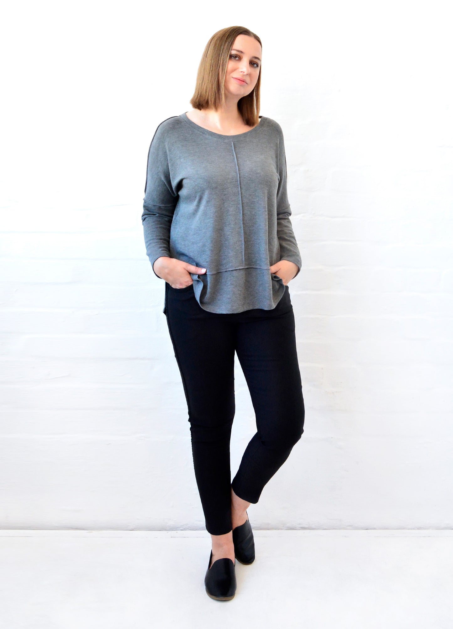 Nelly pullover in Pebble Melange