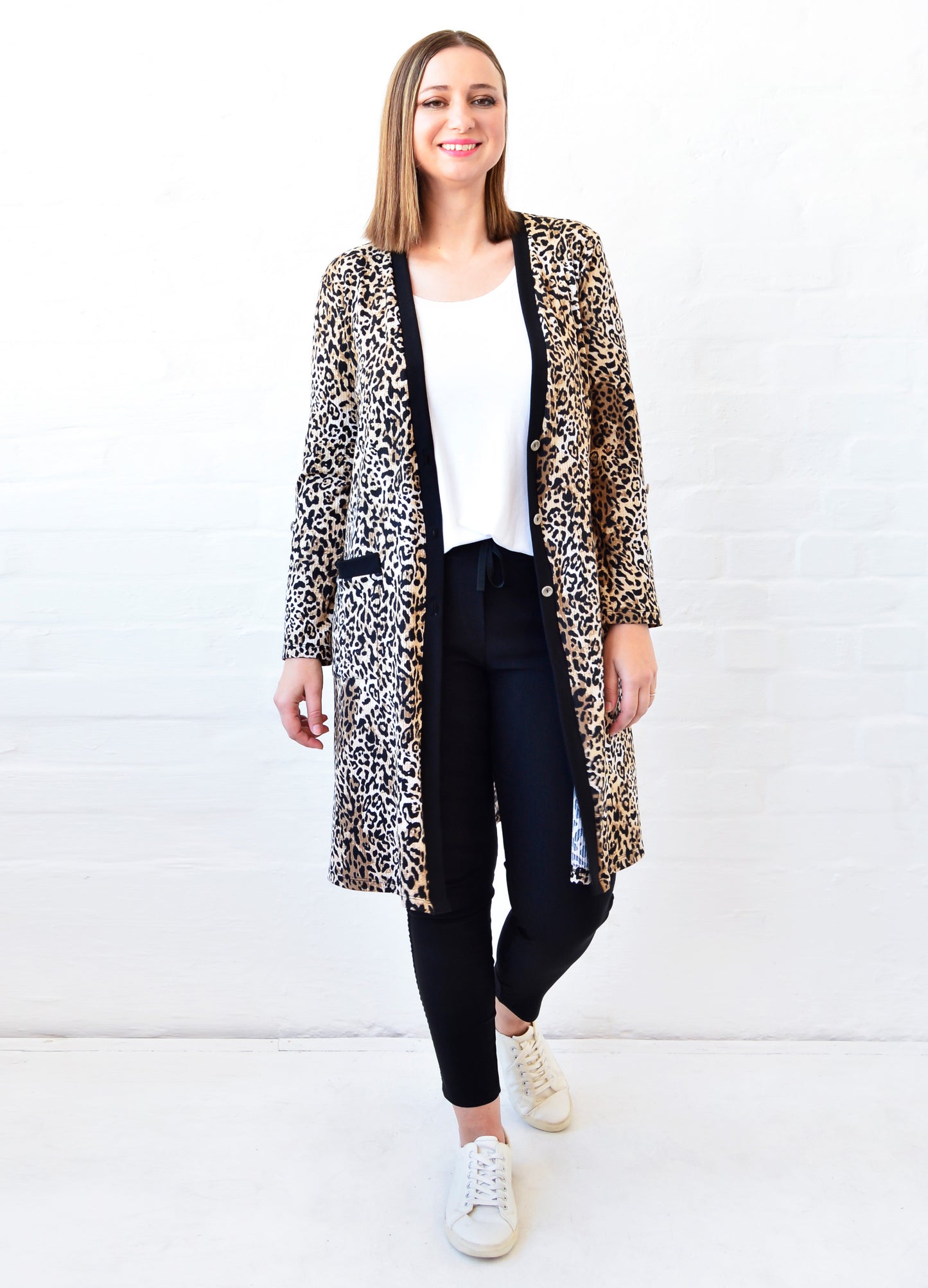 Nicolette Cardigan in stone Lynx rib