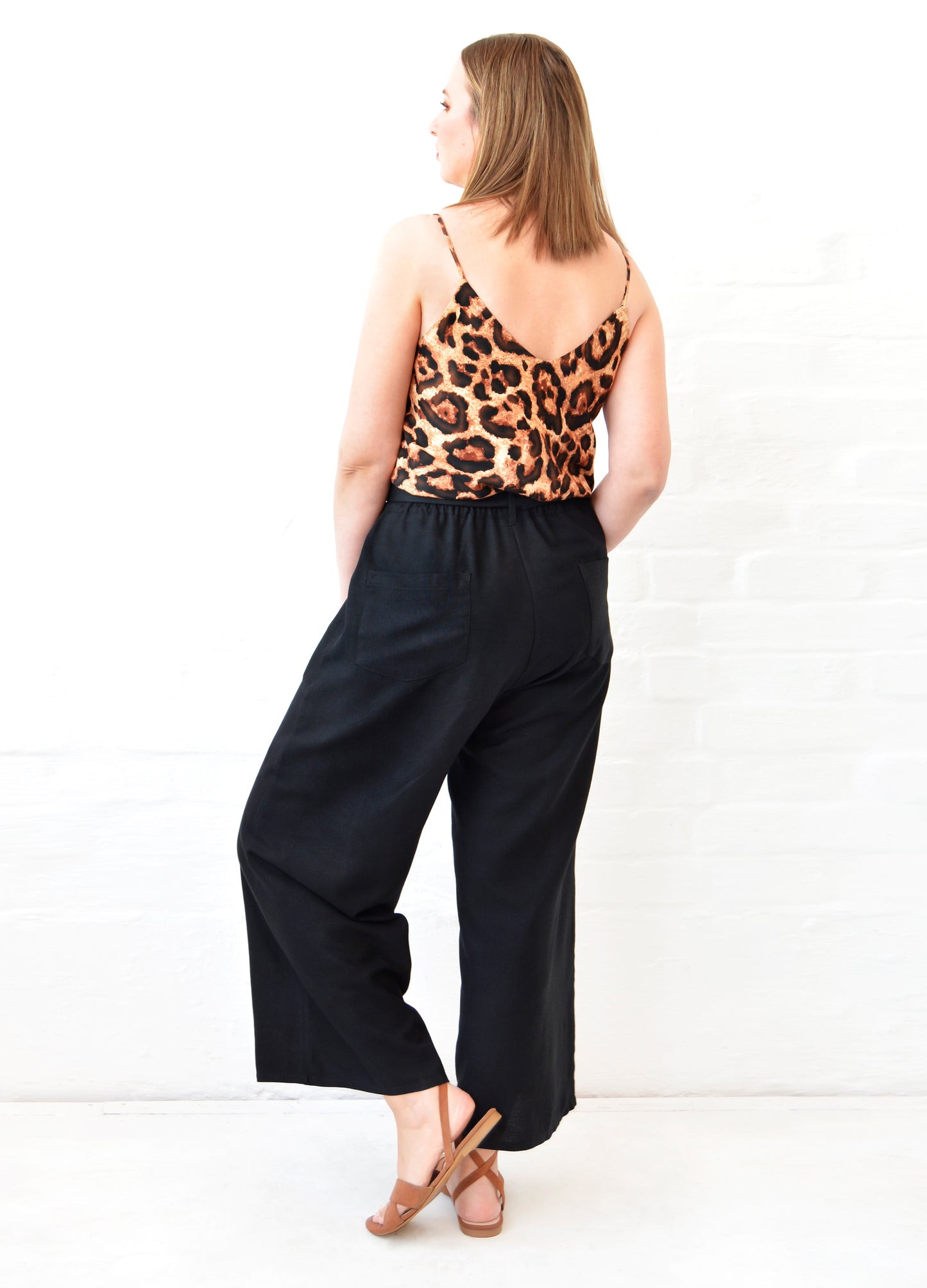 Nixi wide-leg Trousers in Black