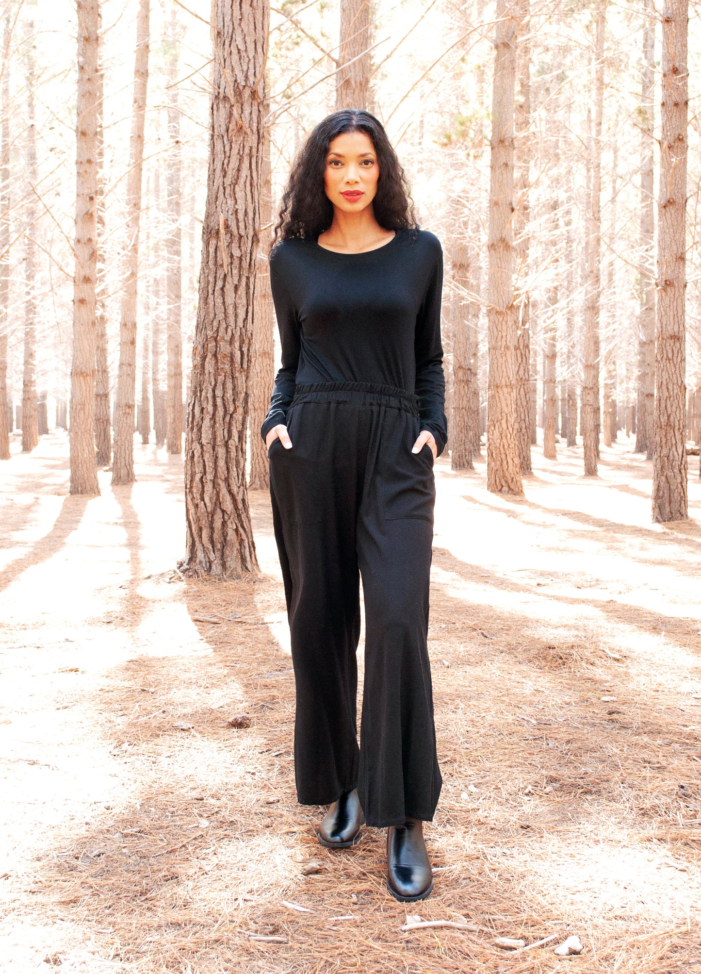 Pippa wide-leg Trousers in Black