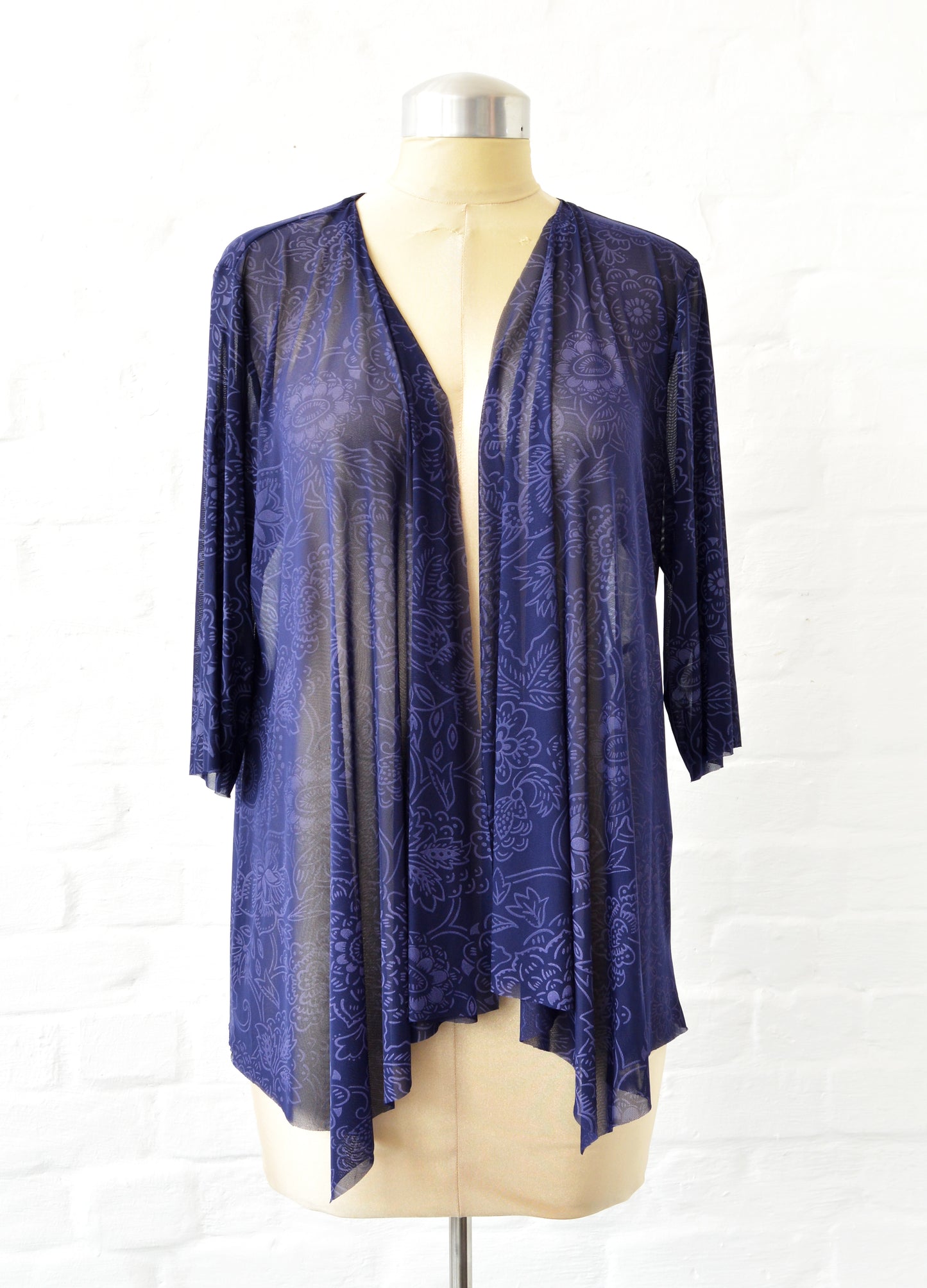 Jasmine mesh cardigan in navy Thai Floral size 38