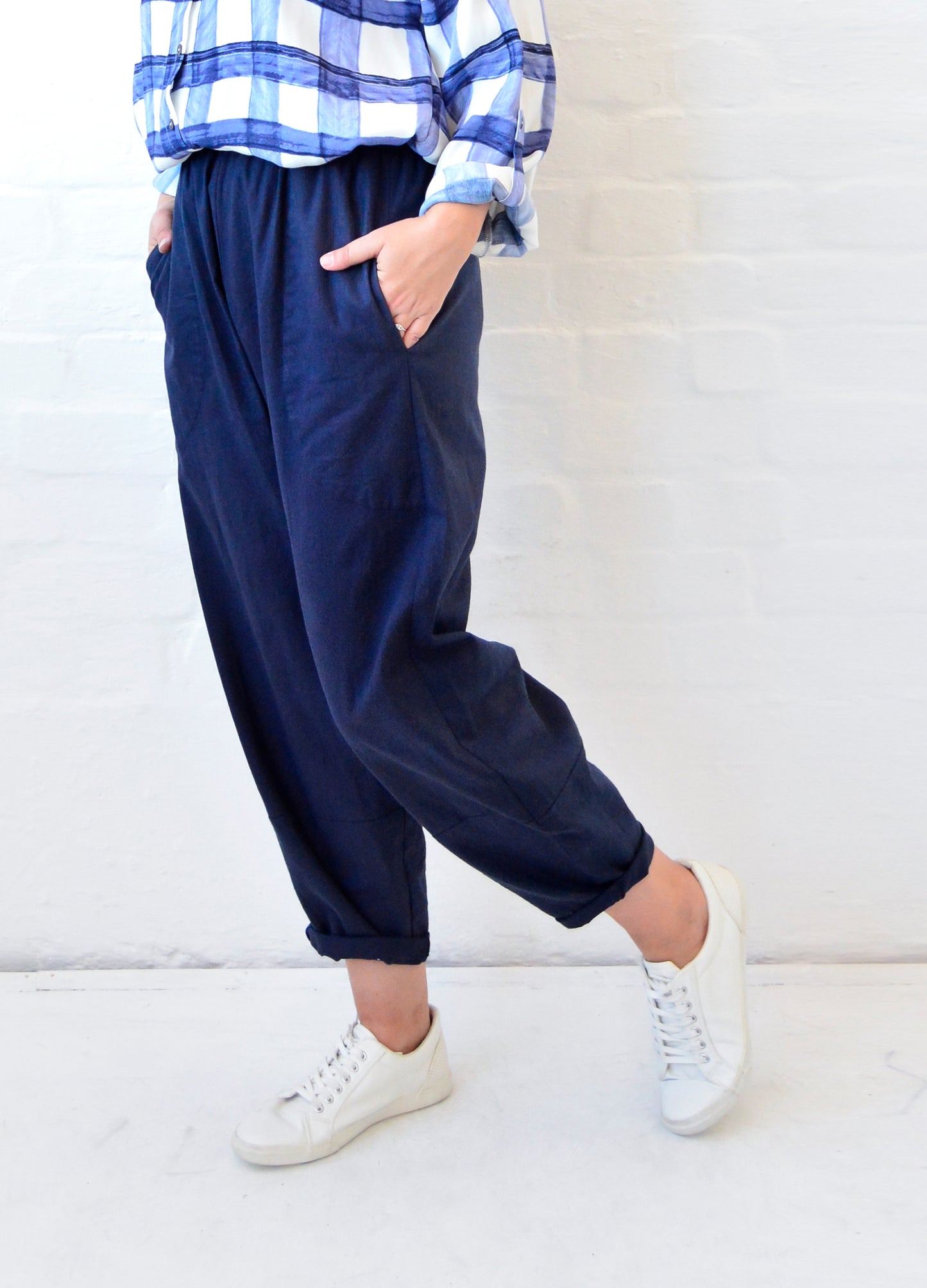 Sophie Lantern Trousers in Navy