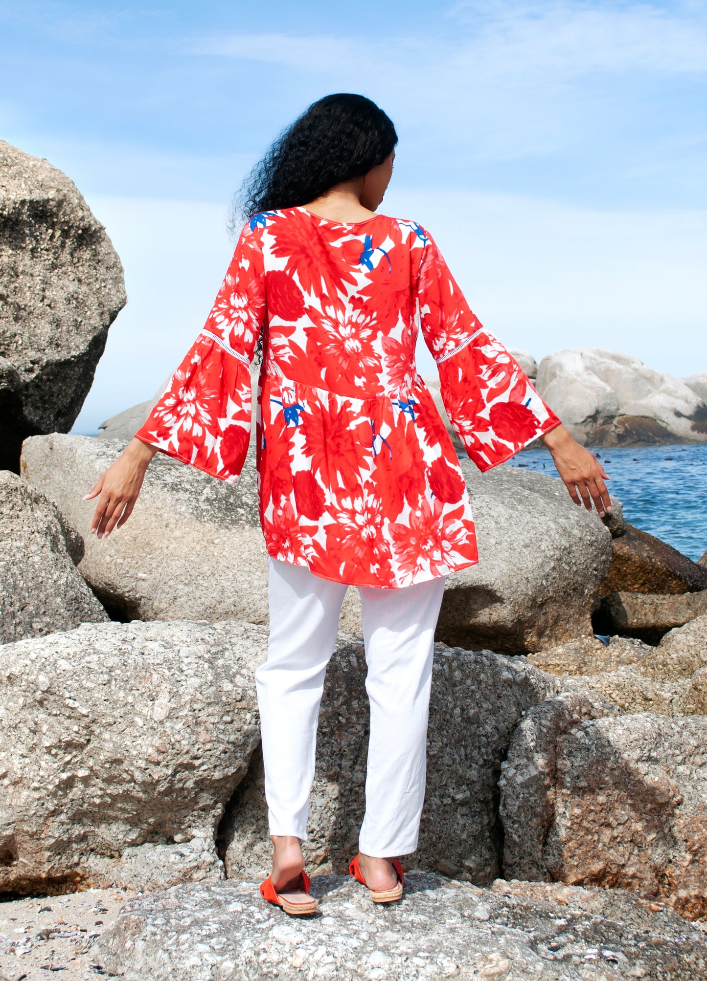 Sylvie blouse in red Papavero print