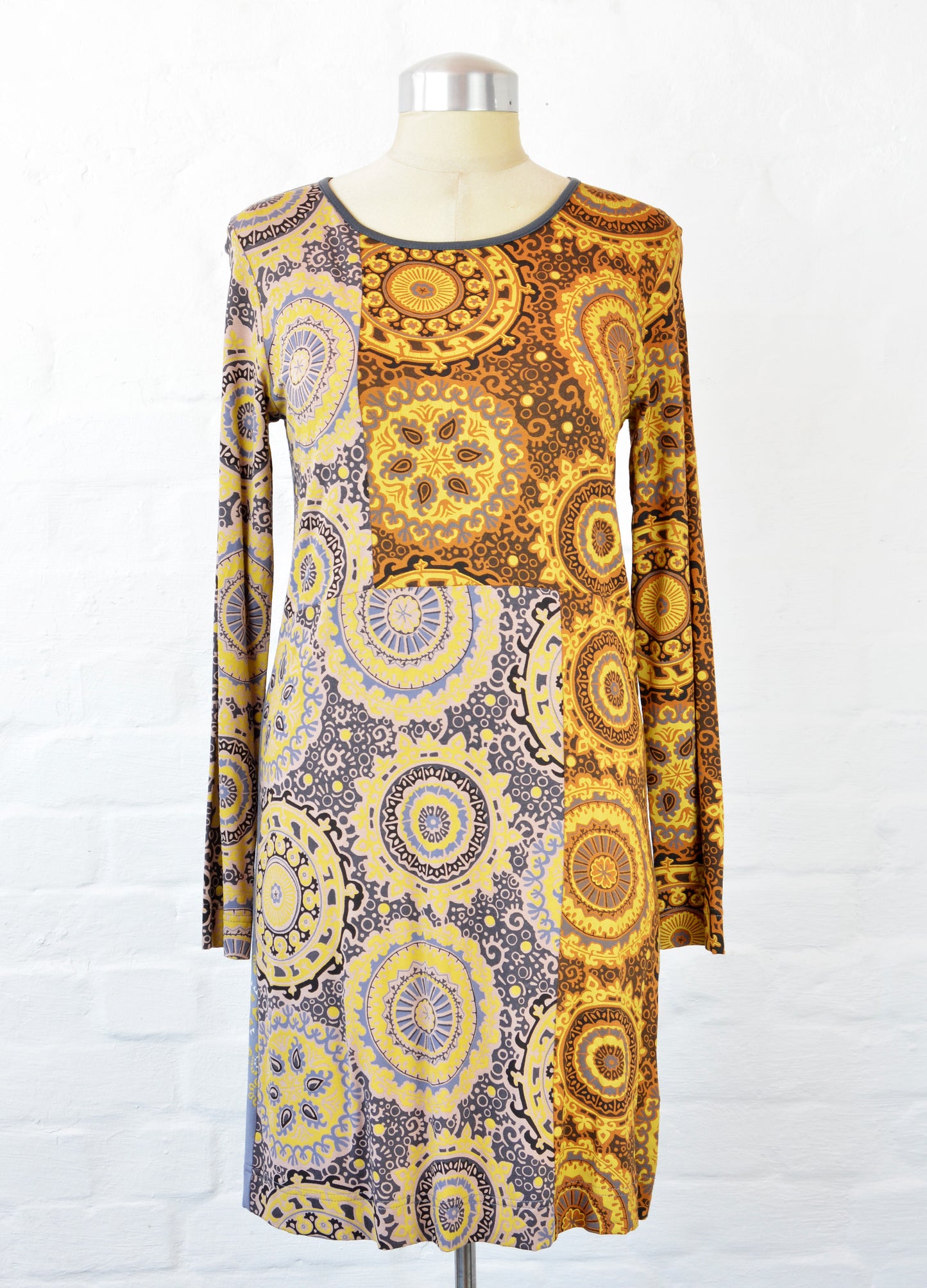 Zuri shirt dress in caramel Casablanca size 32