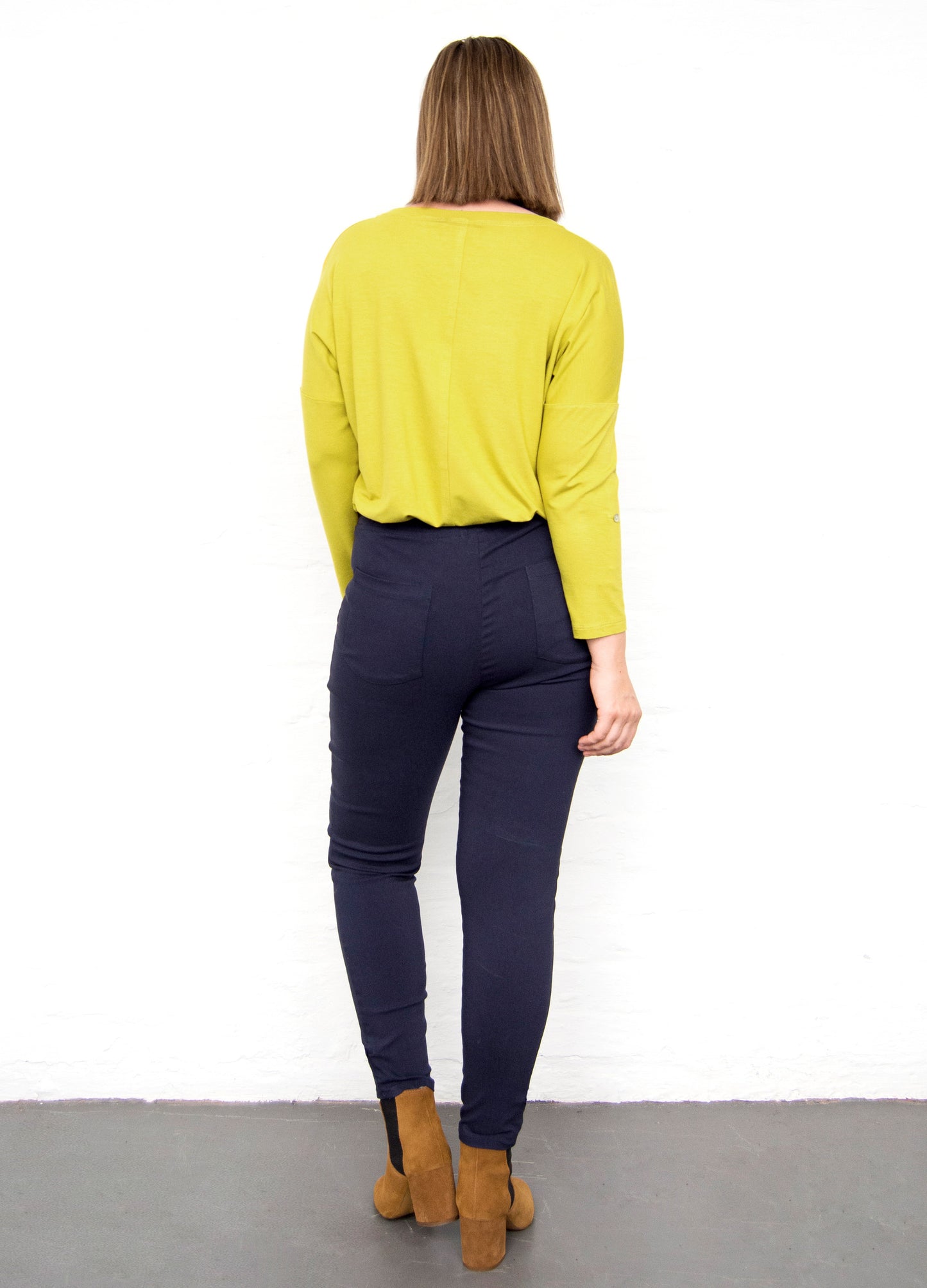 Paloma jogger in Navy