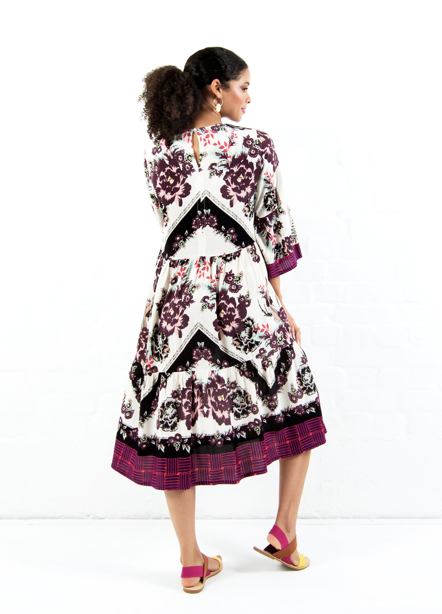 Coco tiered dress in magenta Olá Scarf print size 32 & 36