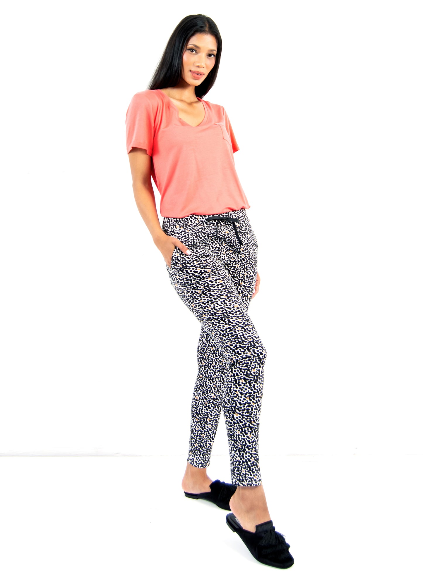 Grazia jogger in black Leopard Spots print size 32