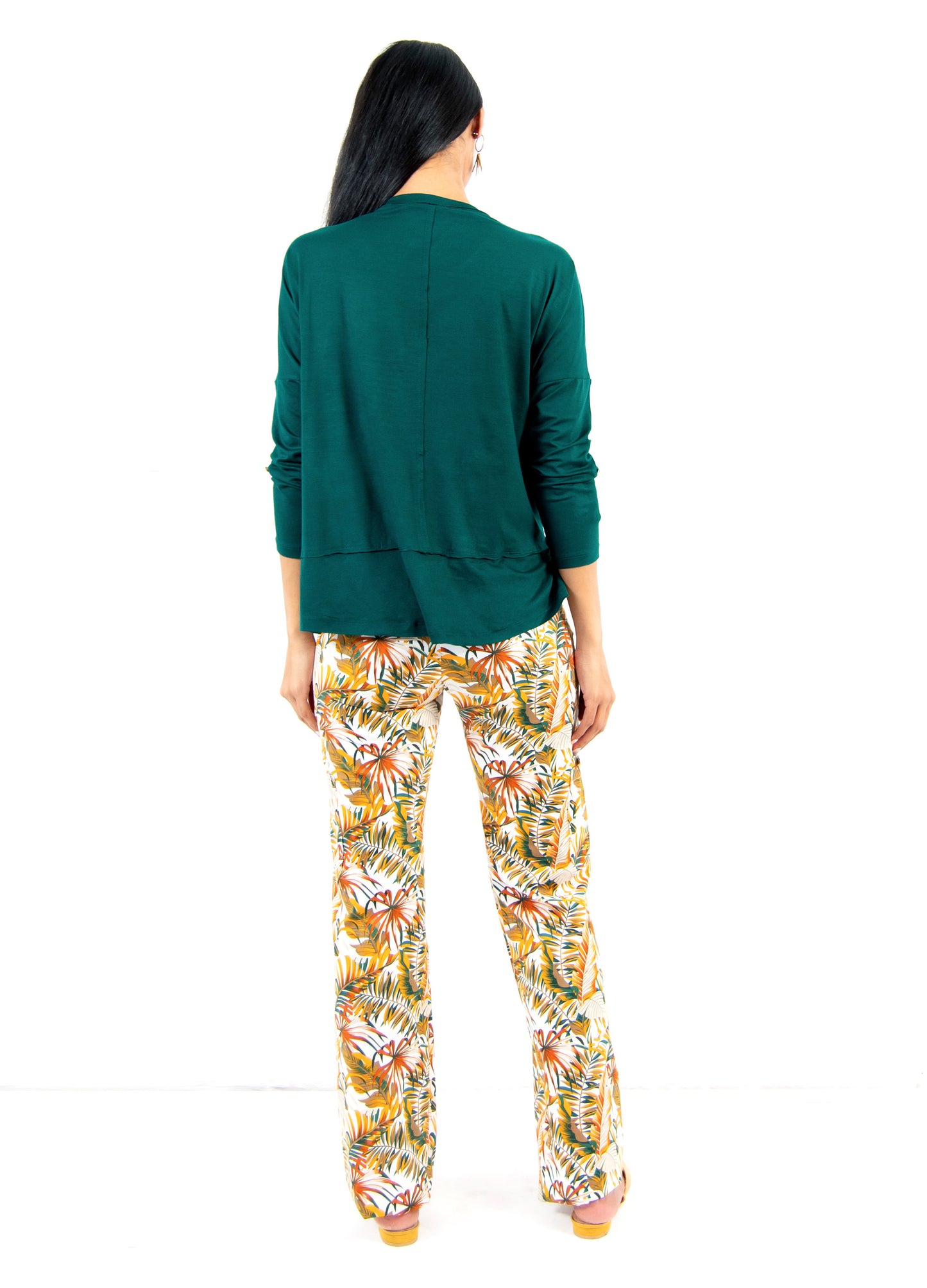 Inga pull-on cargo pants in caramel Maui Jungle print