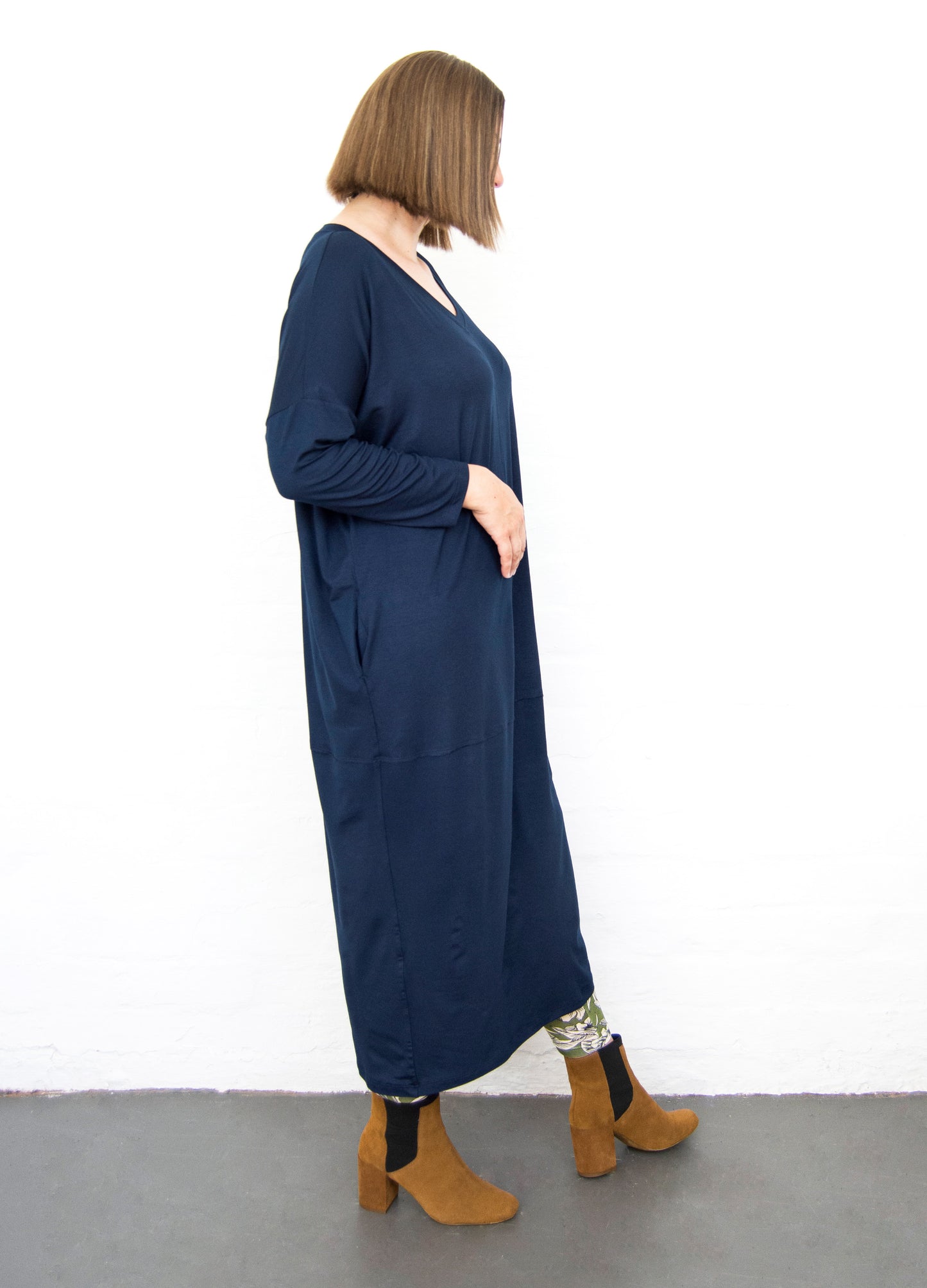 Isla cocoon dress in Navy