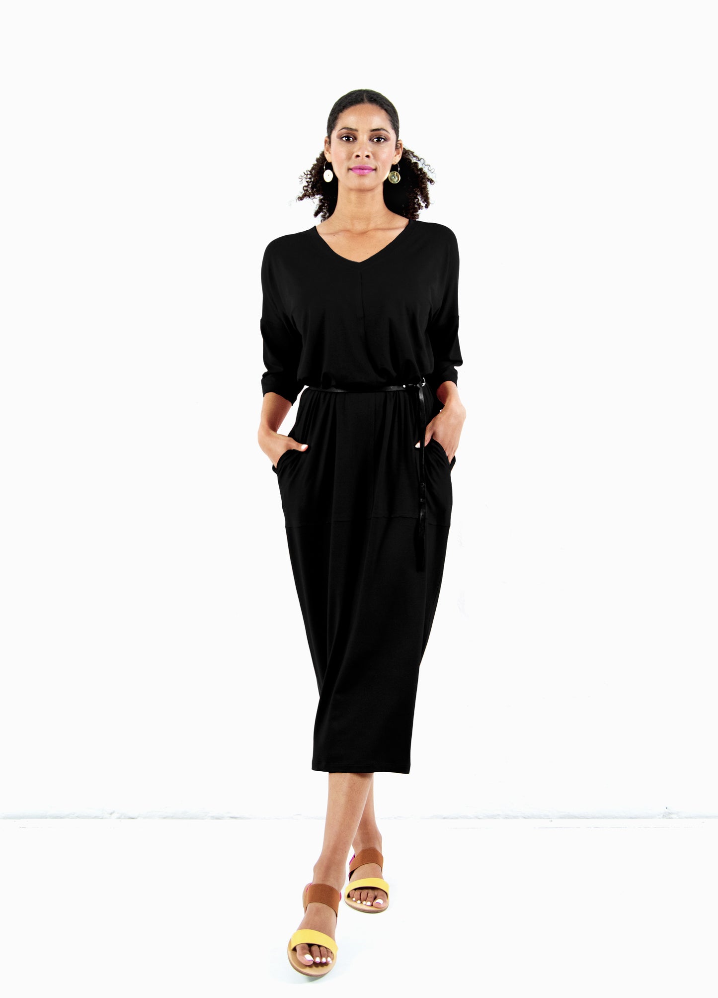 Isla cocoon dress in Black