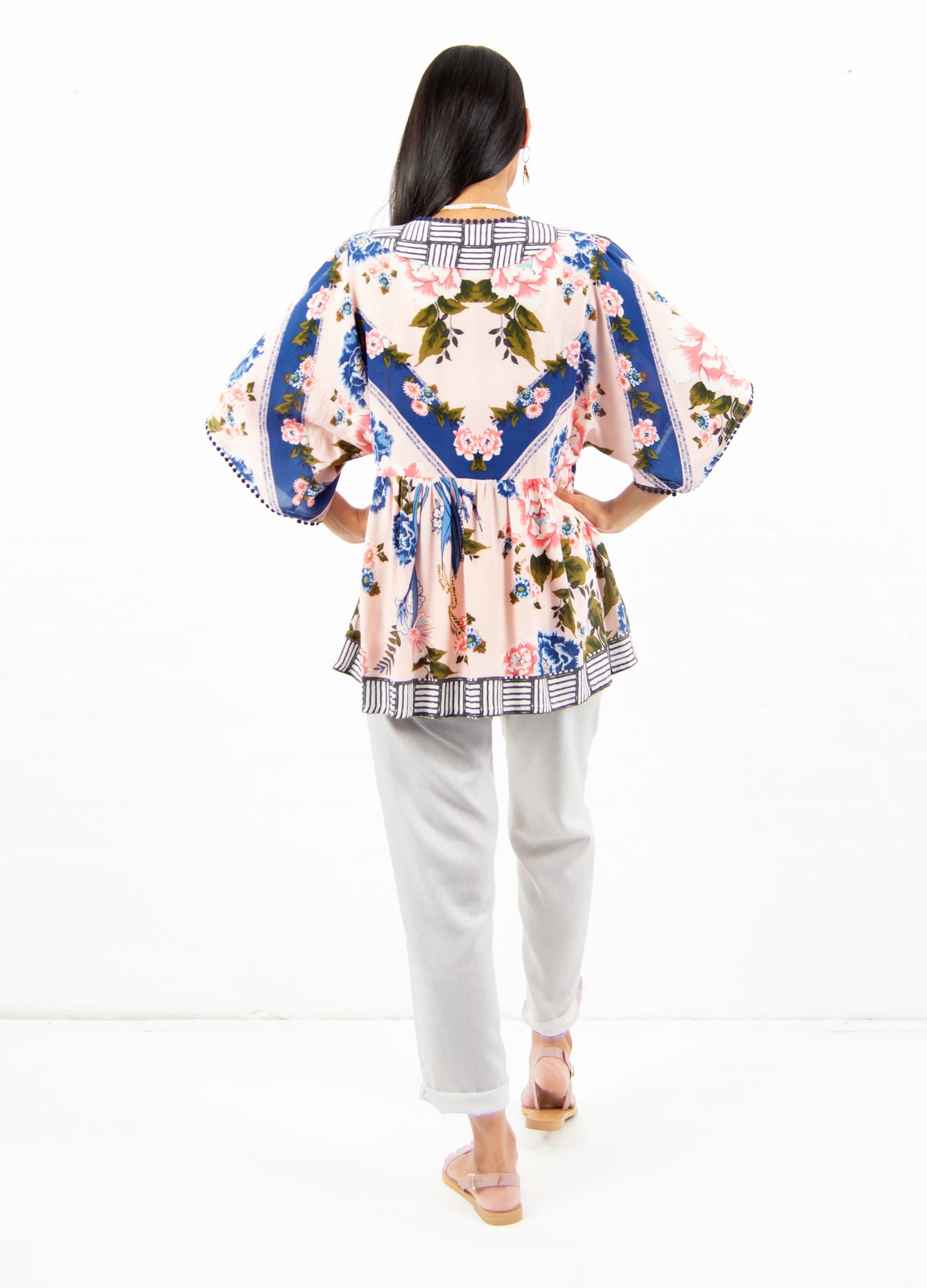 Mimi kaftan top in blush Olà Scarf print