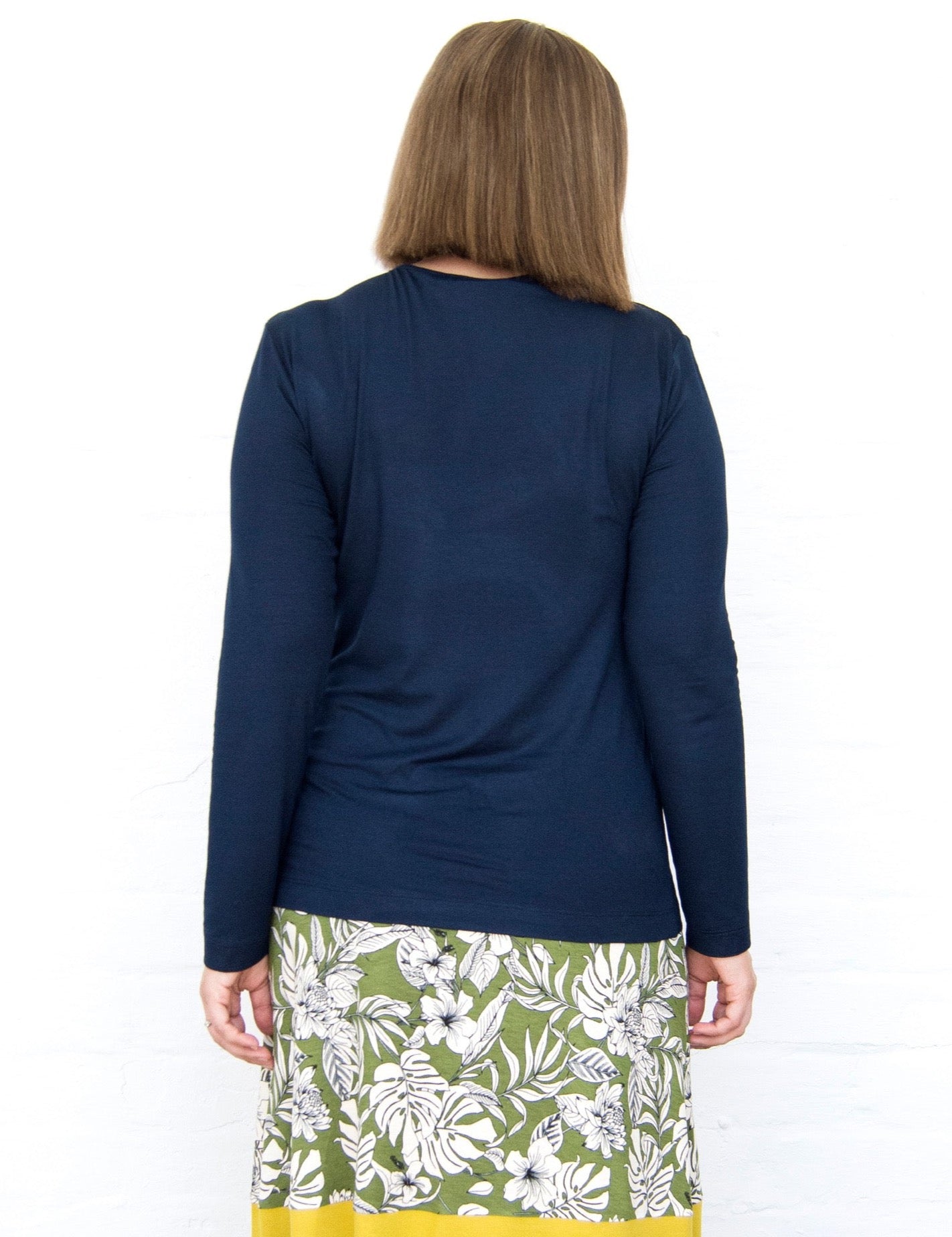 Nigella Crew Neck in Navy