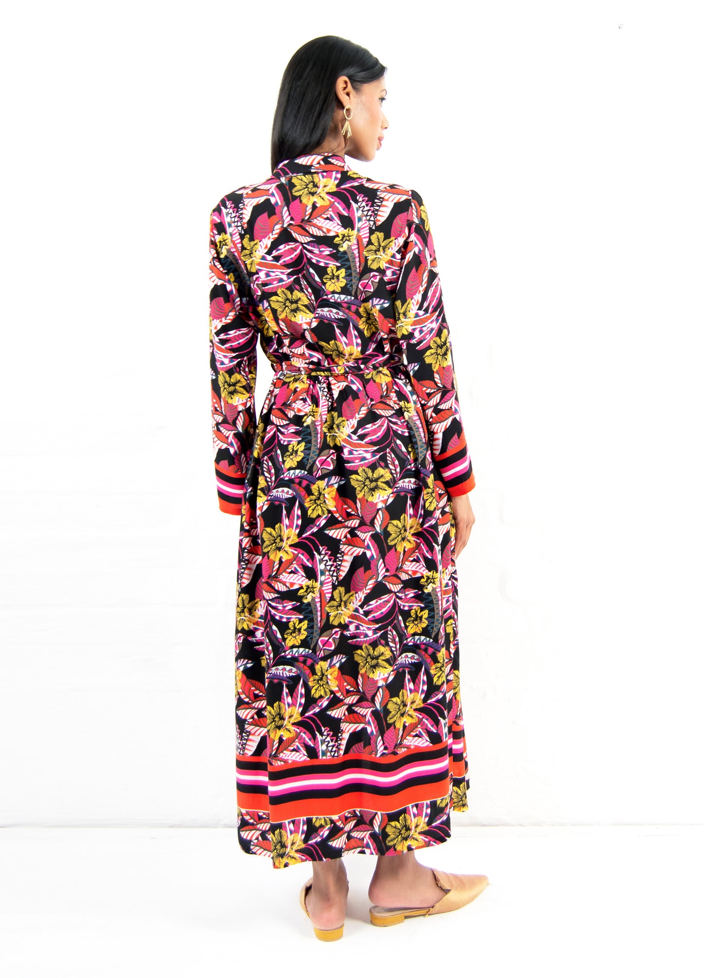 Ivy maxi shirt dress in black Jungle Fever print only Size 32 left