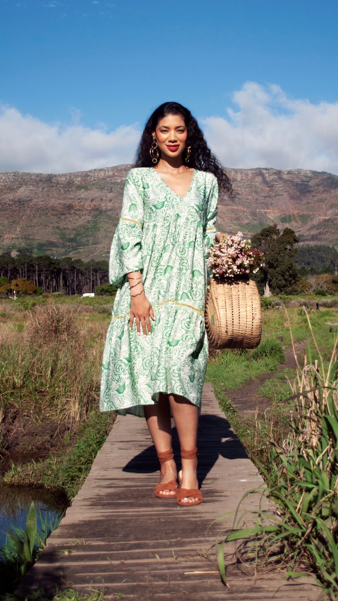 Lilly swing dress in green Exotic Floral print