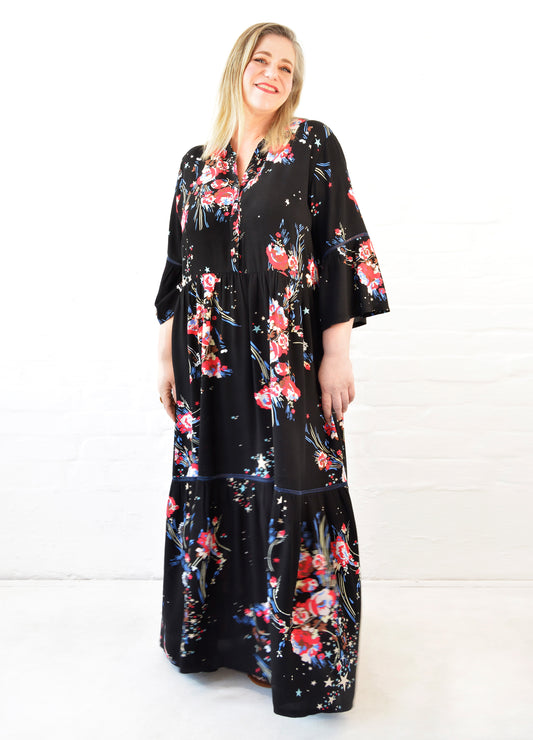 Cora maxi tiered dress in black Star Blossom print size 40