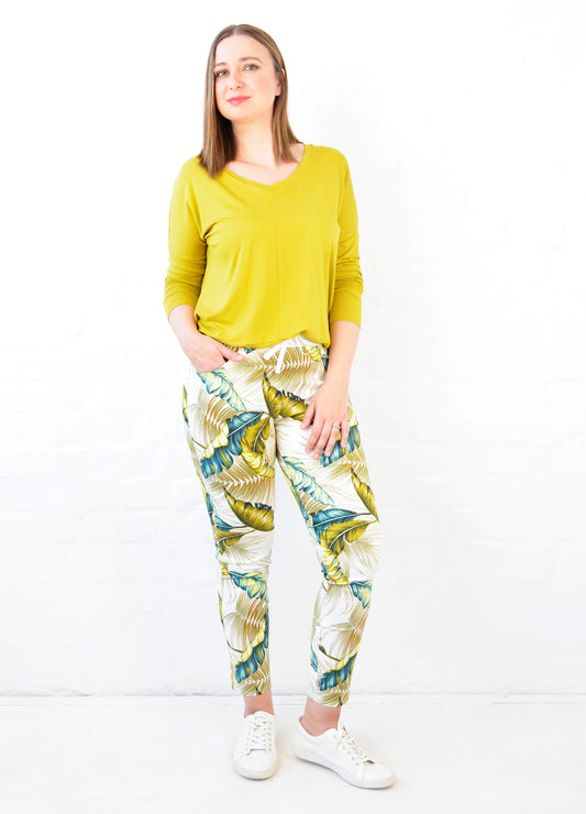 Grazia jogger in citron Palm Leaves print