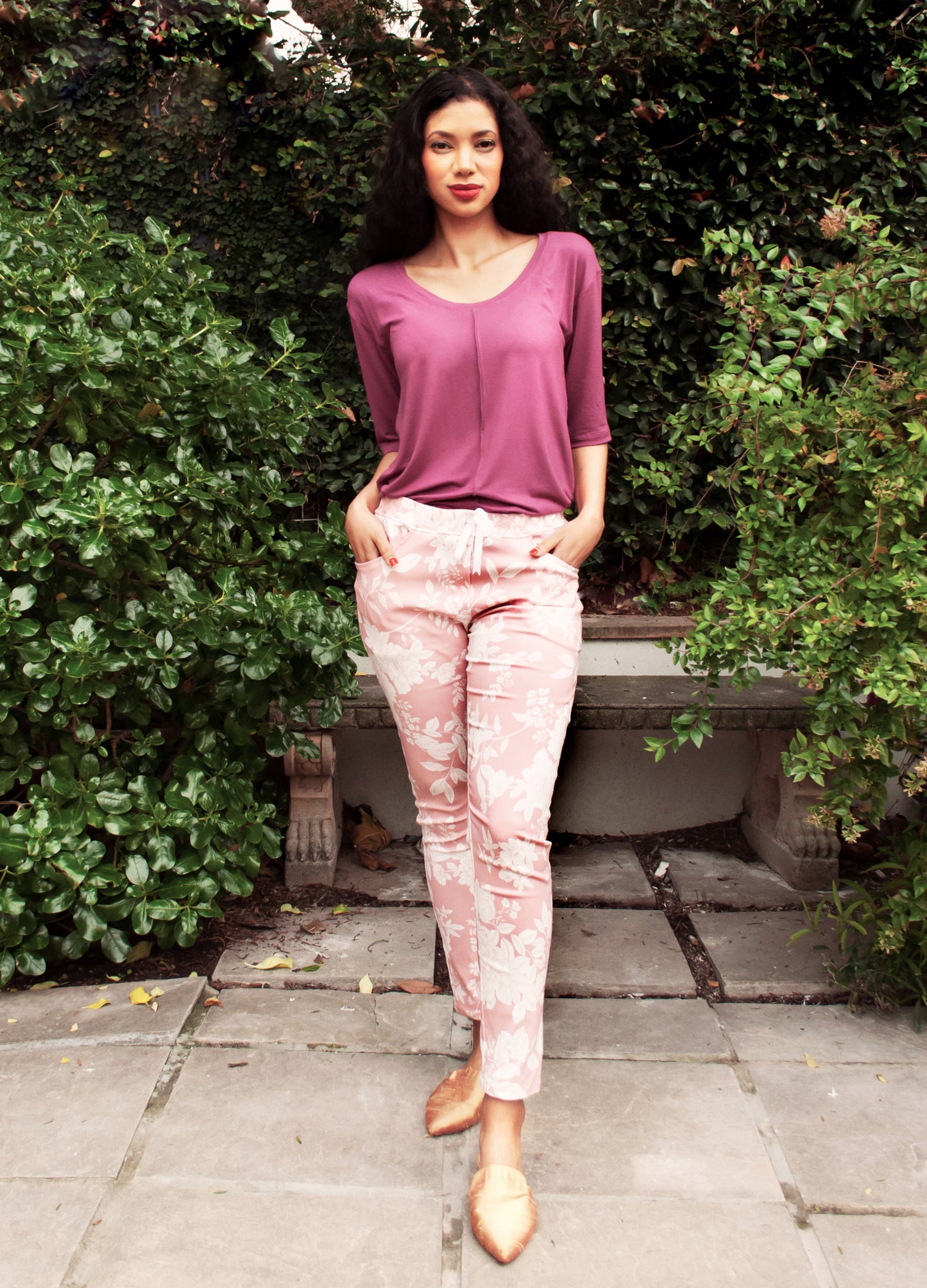 Grazia jogger in rose Royal Jubilee print