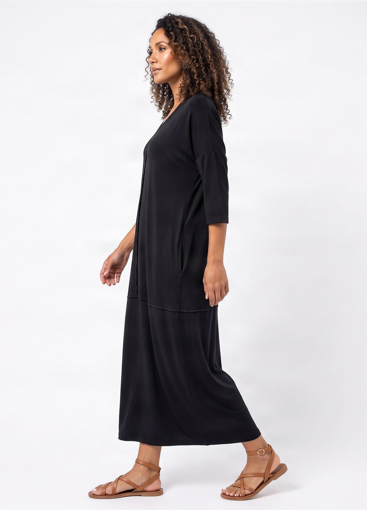 Isla cocoon dress in Black