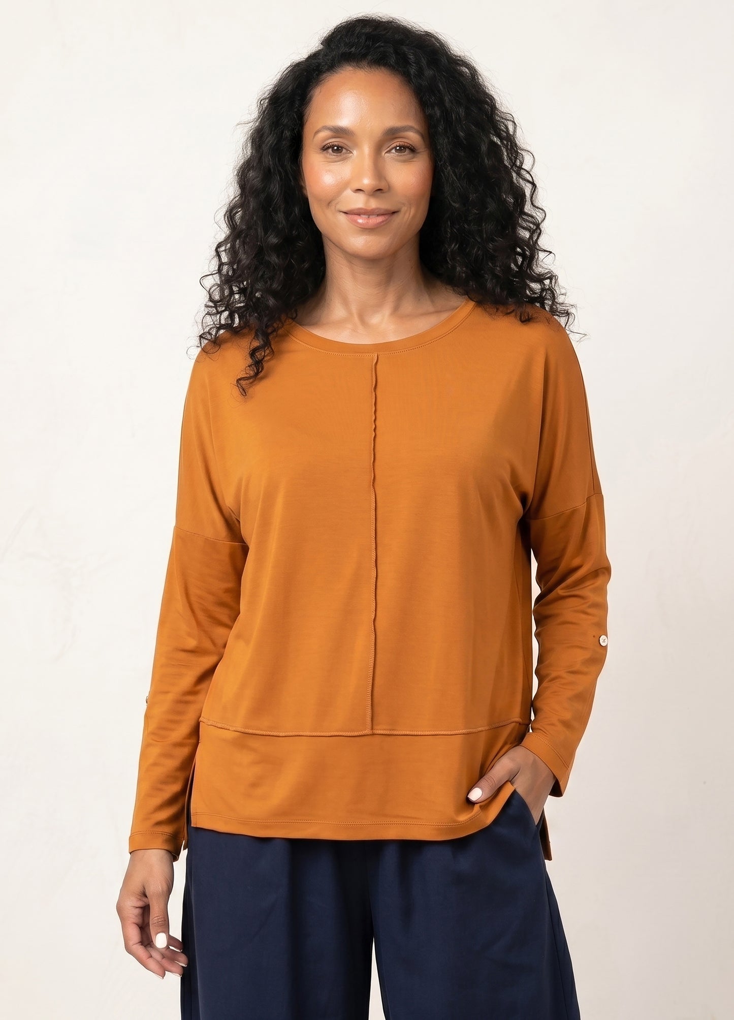 Jenna pullover in Ochre