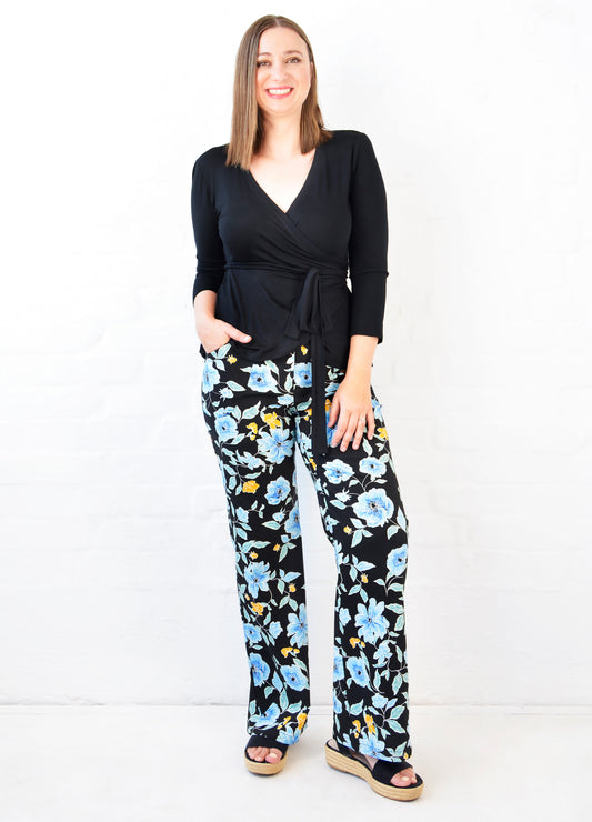 Jessica wide-leg trousers in black Poppies print
