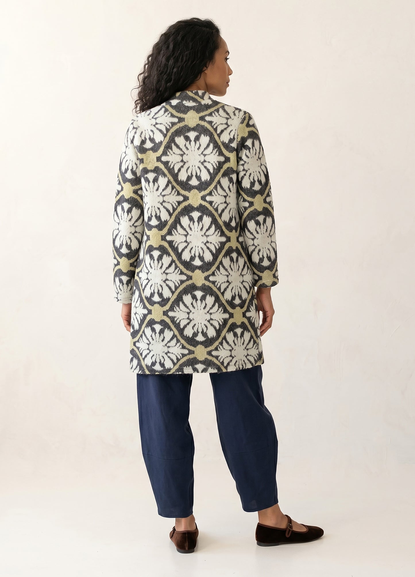Jessie cardigan in milk Royal knit