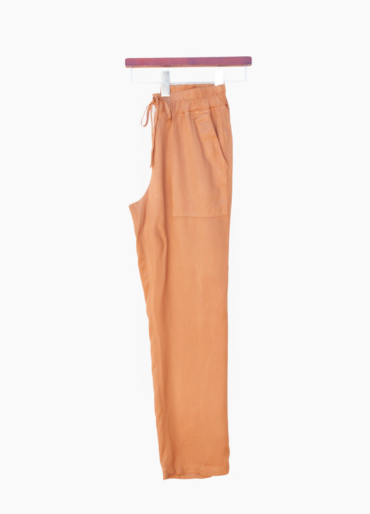 Kerry Jogger in caramel size 32