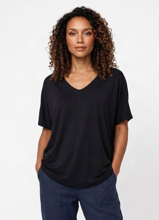 Layla t-shirt in Black
