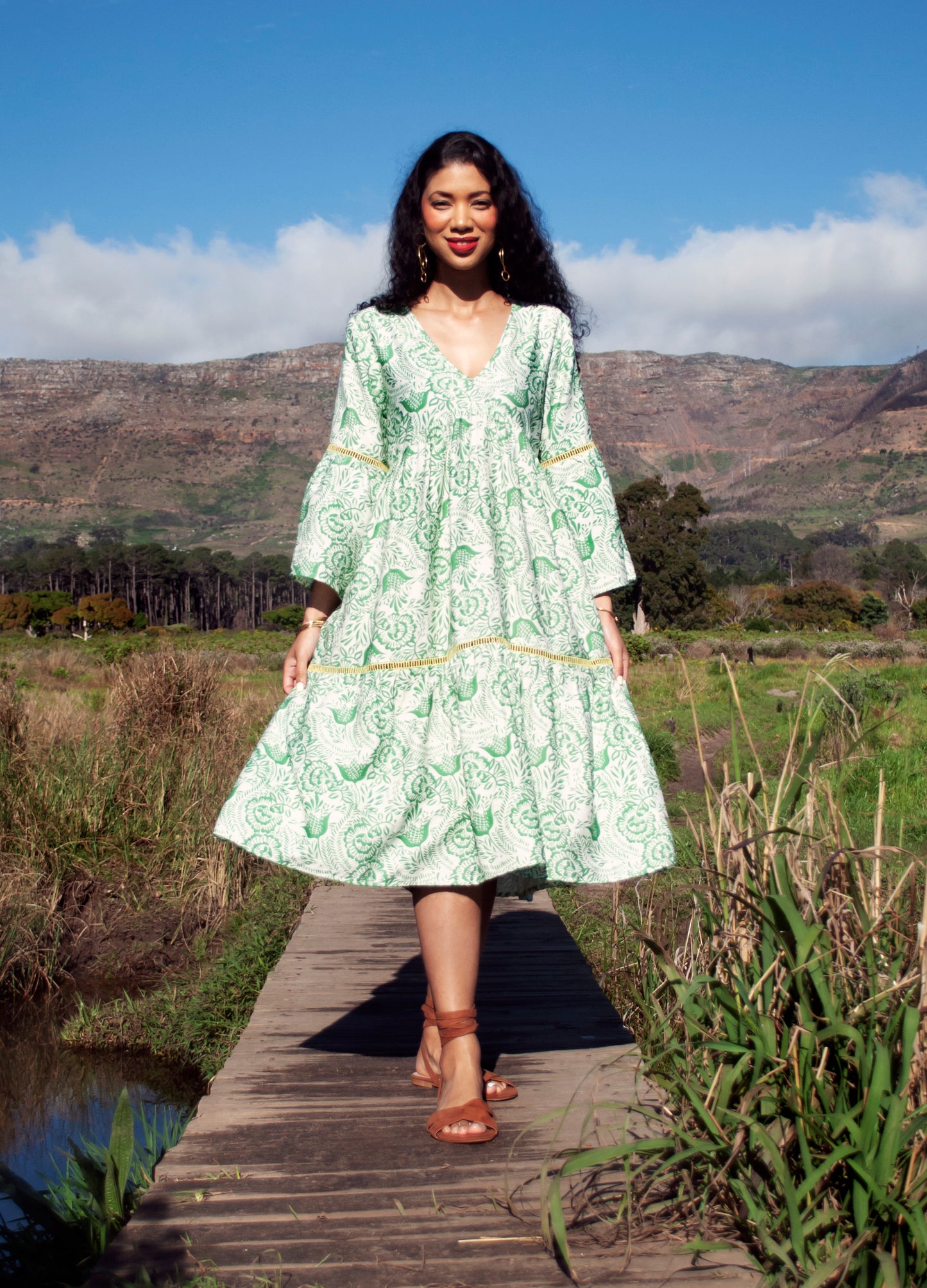Lilly swing dress in green Exotic Floral print