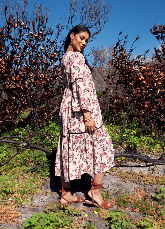 Lilly swing dress in stone Ophira print