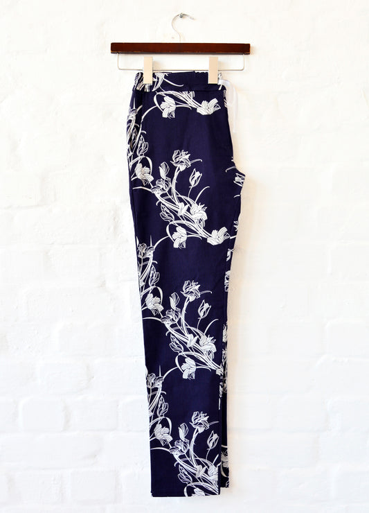 Medici Trousers in navy Tulips SIZE 34 LEFT